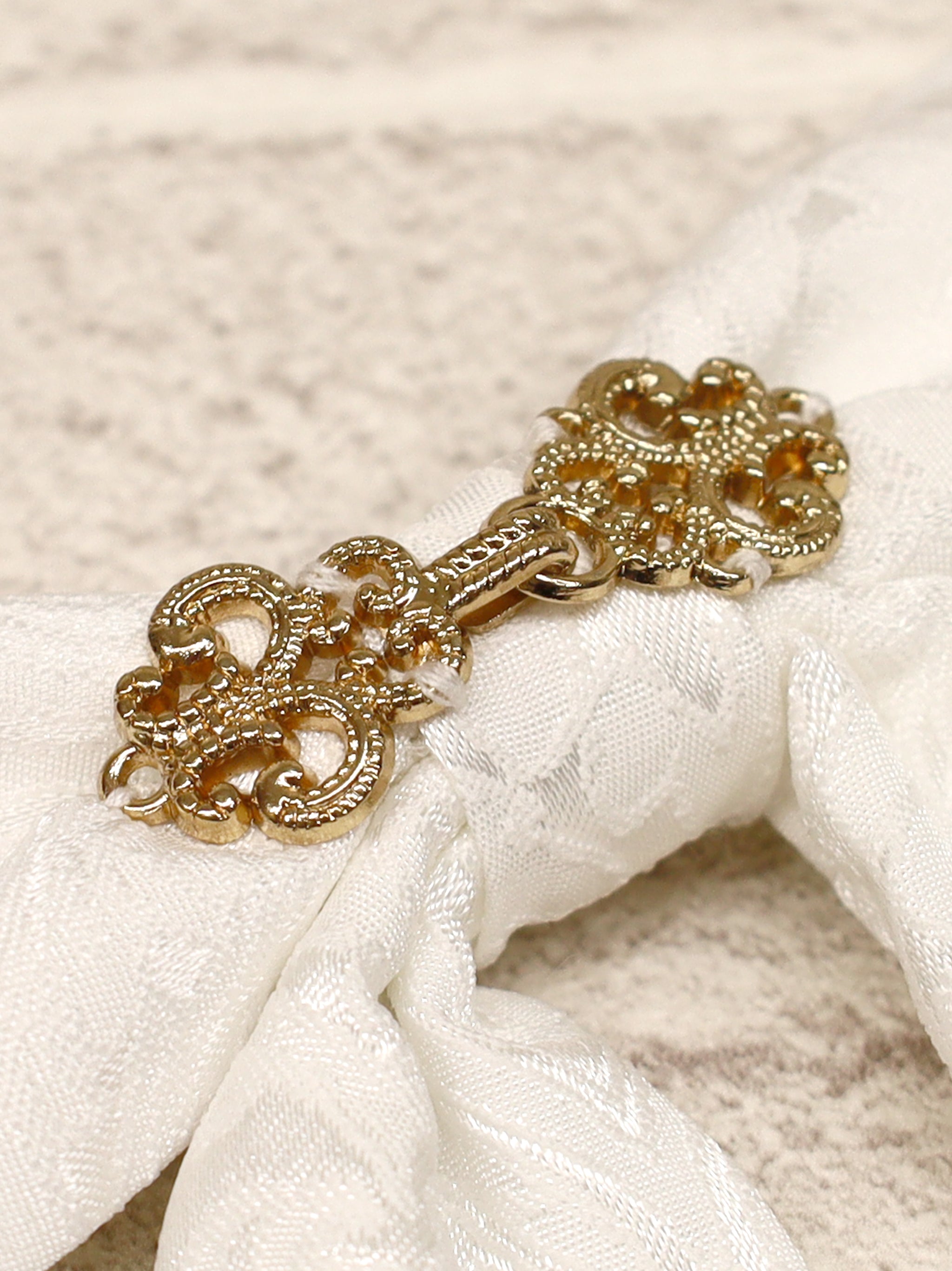 鈴飾りと春小梅のチャイナワンピース ｜Amavel（アマベル）公式サイト