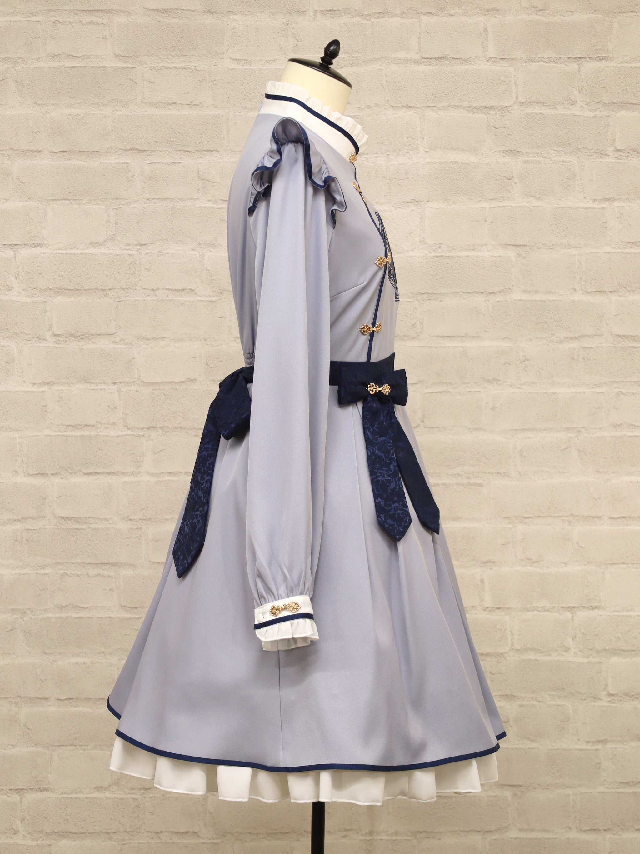 鈴飾りと春小梅のチャイナワンピース – Amavel（アマベル）公式サイト