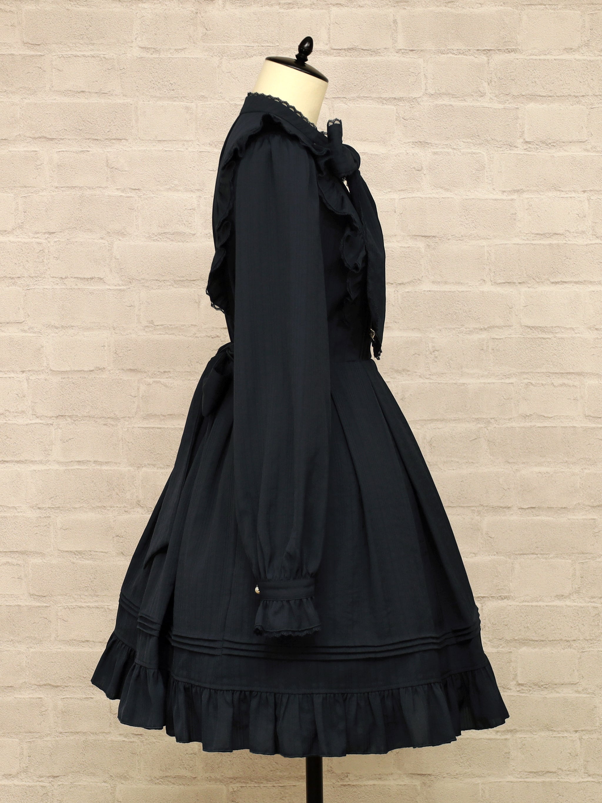 Frill Lace ボウタイワンピース – Amavel（アマベル）公式サイト