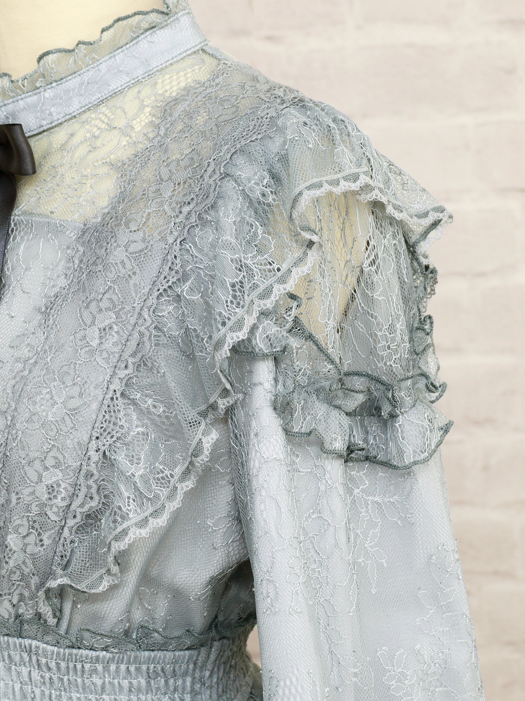 Twinkle Feminine レースワンピース ｜Amavel（アマベル）公式サイト