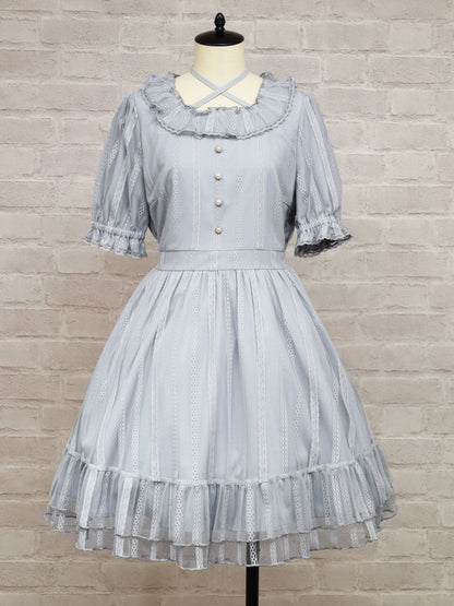 ストライプレースフリルワンピース サックス（SaxeBlue） FREE ｜Amavel（アマベル）公式サイト