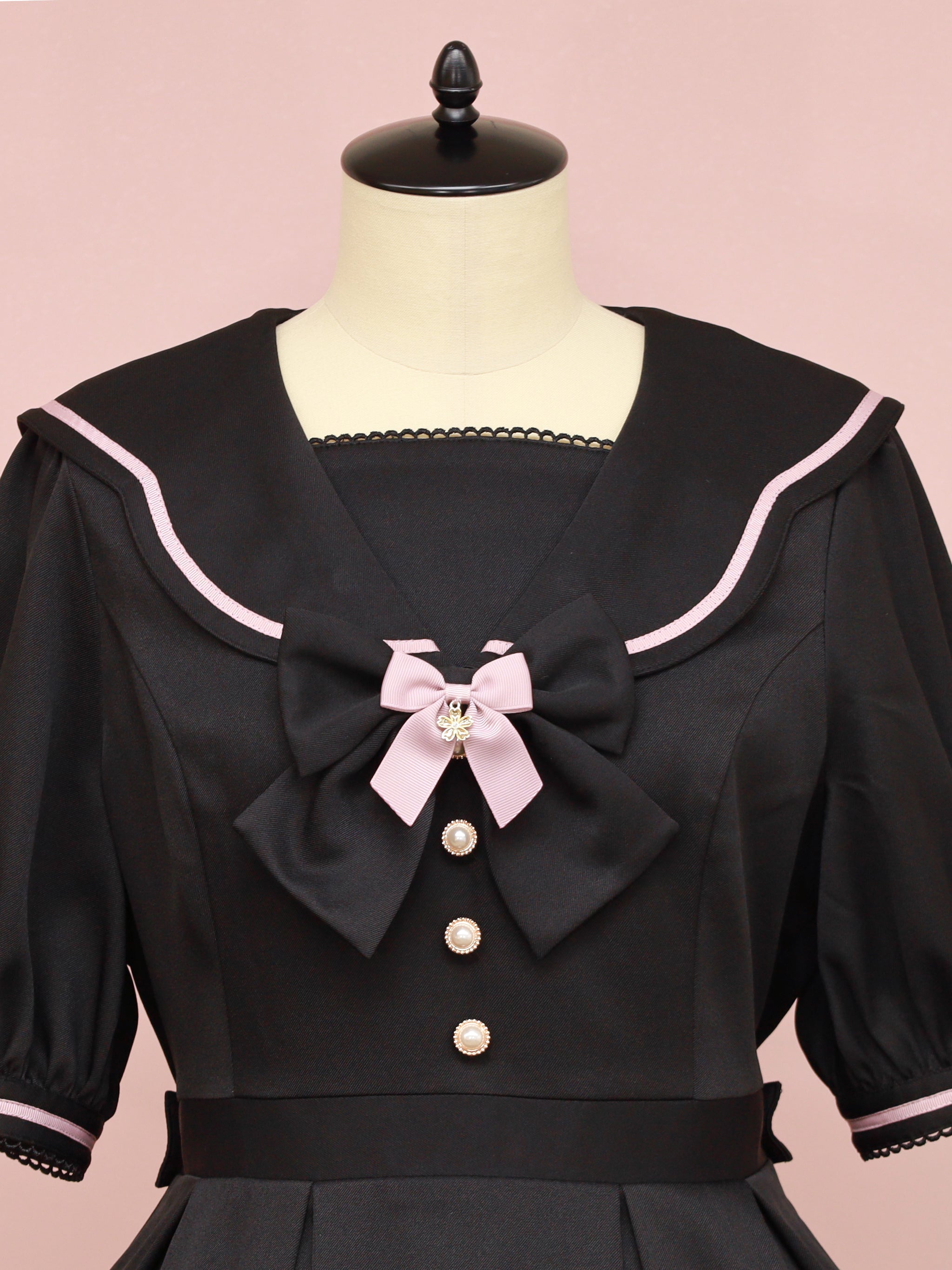 Flowing Cherry Blossom ワンピース ｜Amavel（アマベル）公式サイト