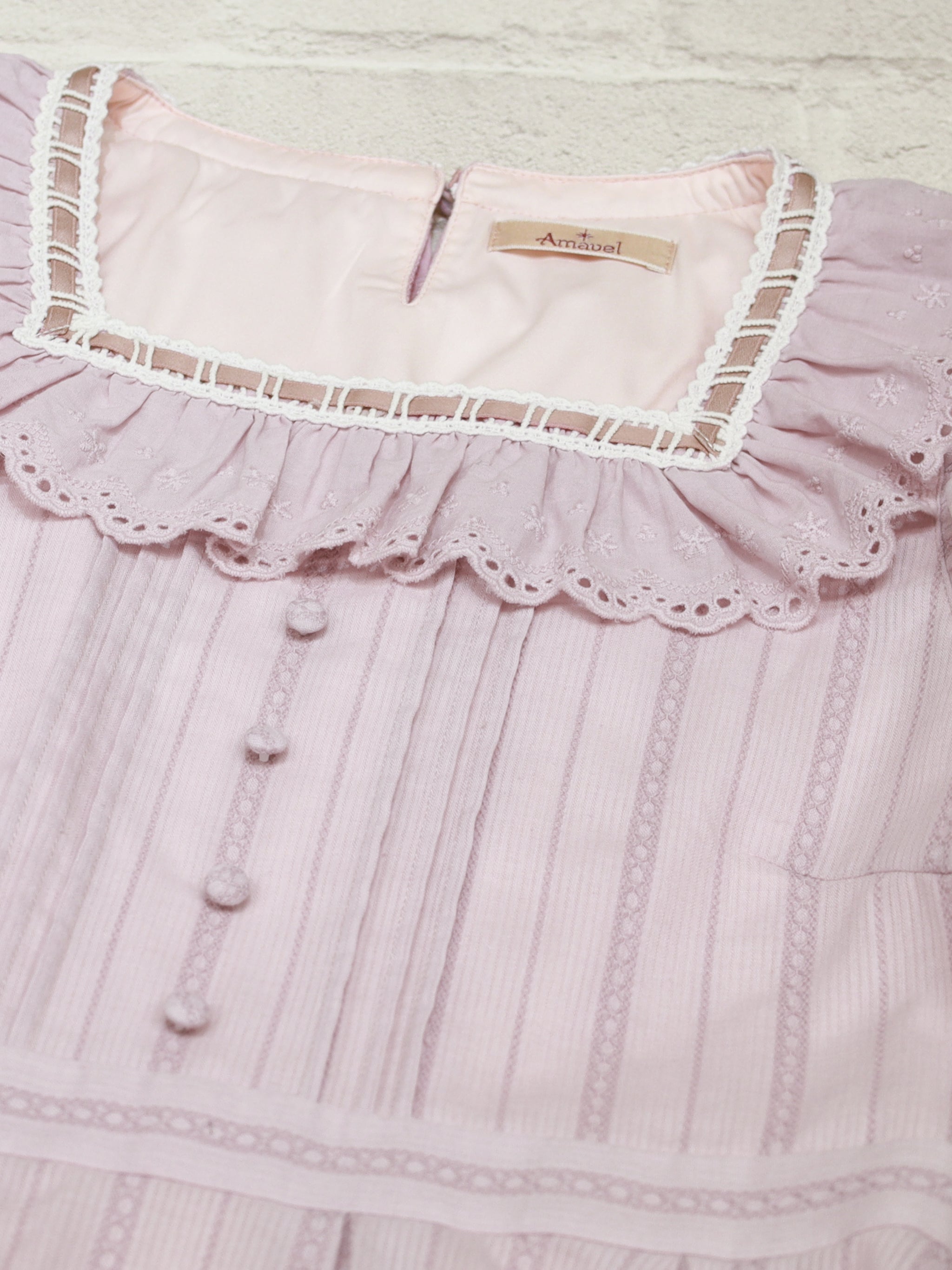 メンバーズセール対象】Marchen Cotton フリルワンピース – Amavel