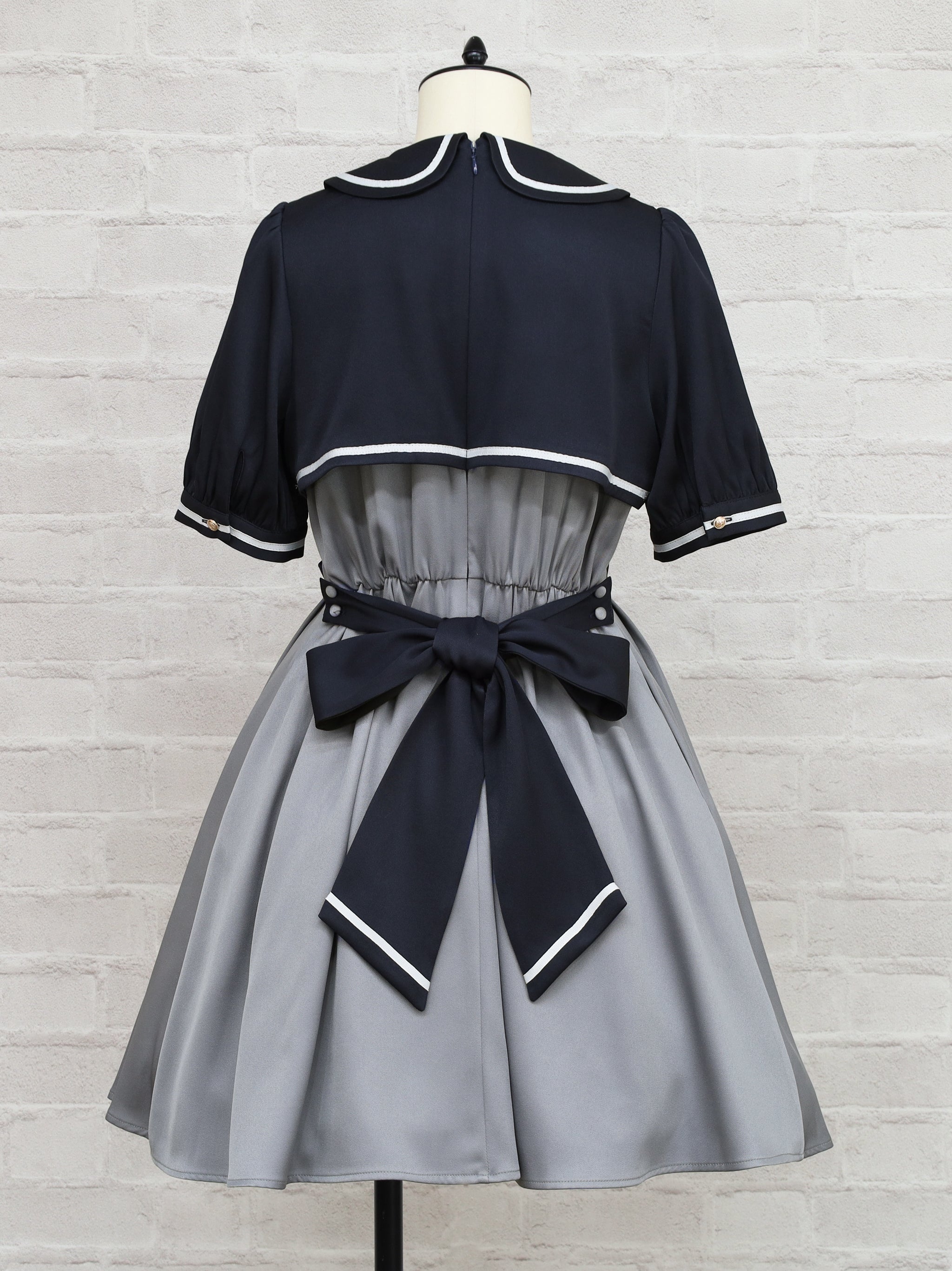 Grace Regiment ワンピース