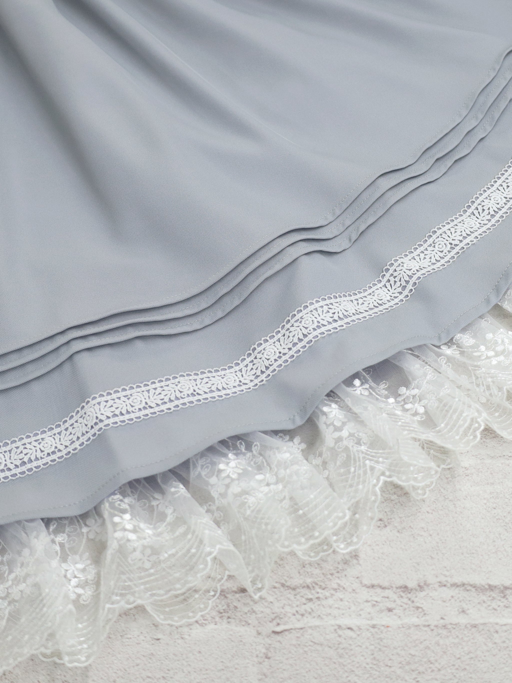 メンバーズセール対象】Lace Belle バイカラーワンピース – Amavel