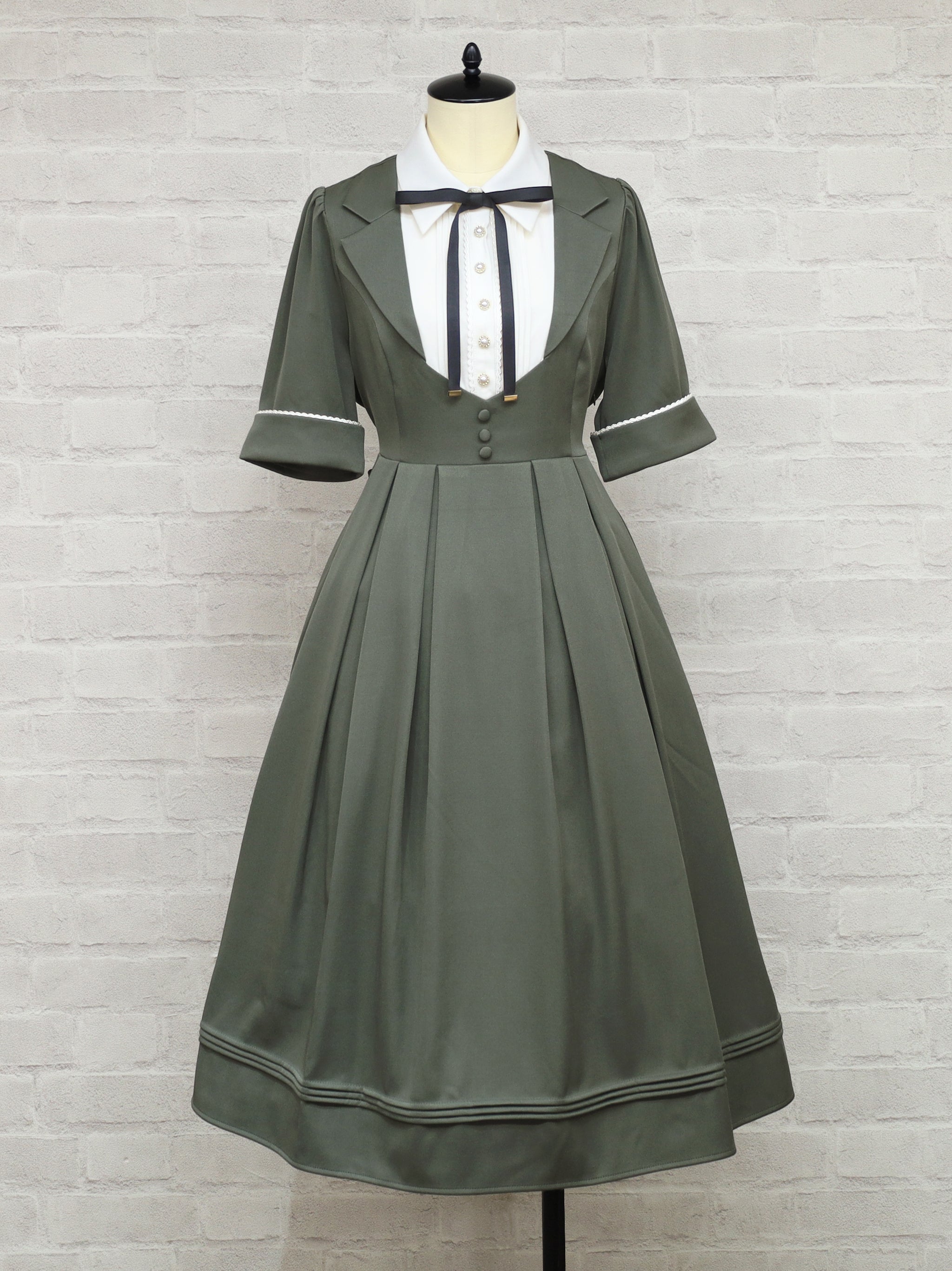 Gentle Lady ミドル丈半袖ワンピース カーキ（Khaki） FREE ｜Amavel（アマベル）公式サイト