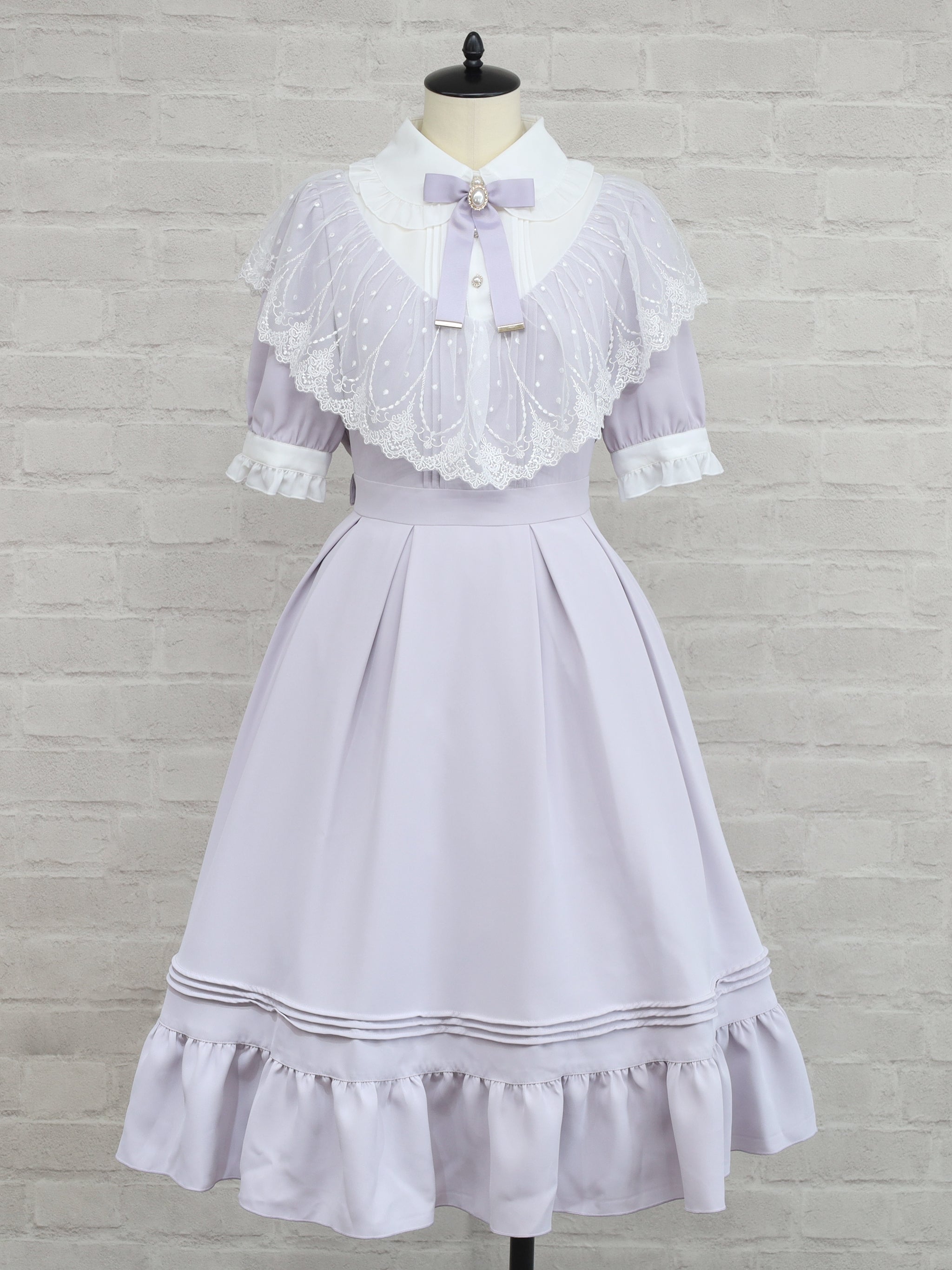 Classical Flower レースケープワンピース ラベンダー（Lavender） FREE ｜Amavel（アマベル）公式サイト