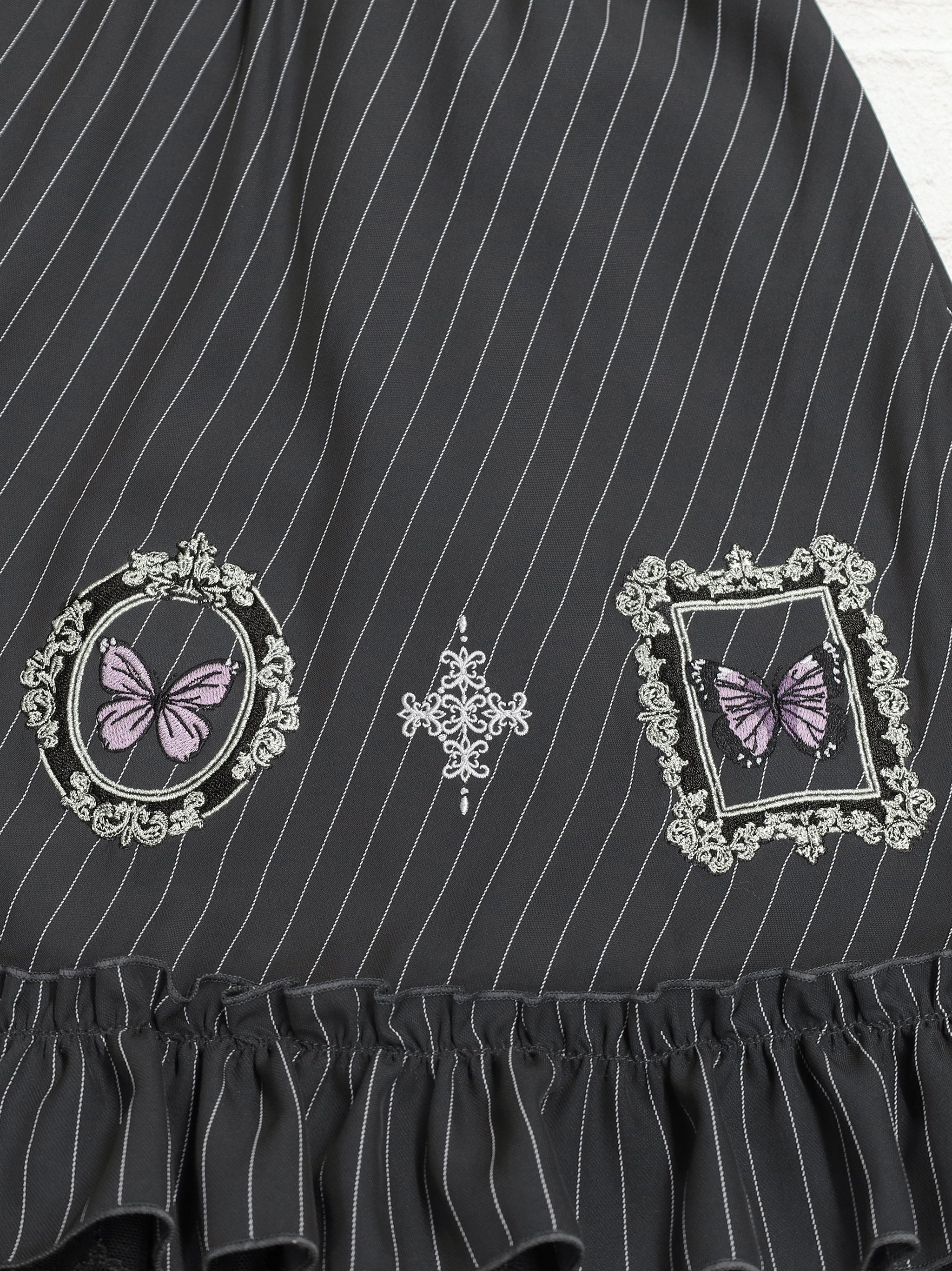 Phantom Butterfly フリルワンピース ｜Amavel（アマベル）公式サイト