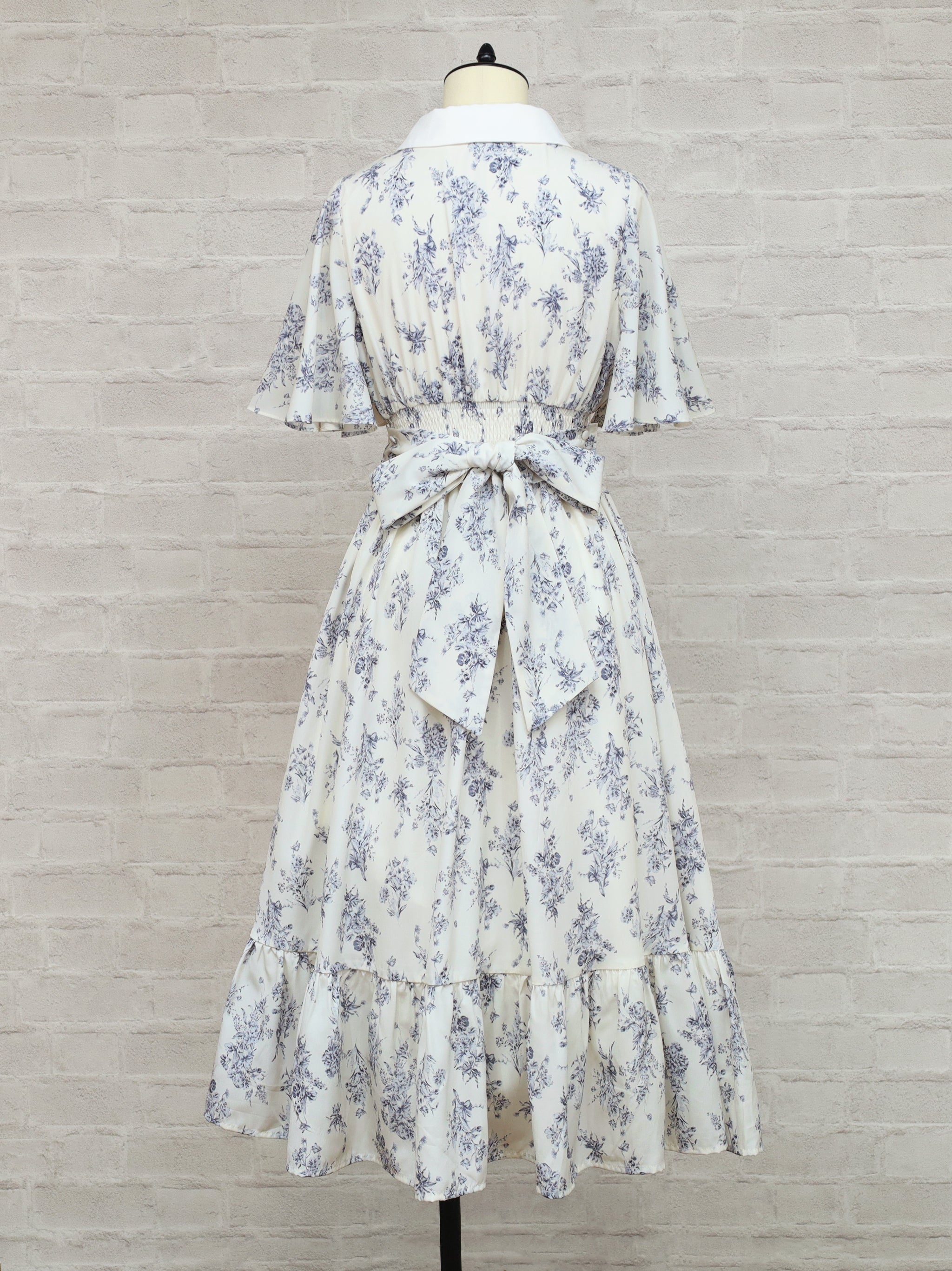 Floral Pattern ロングワンピース ｜Amavel（アマベル）公式サイト