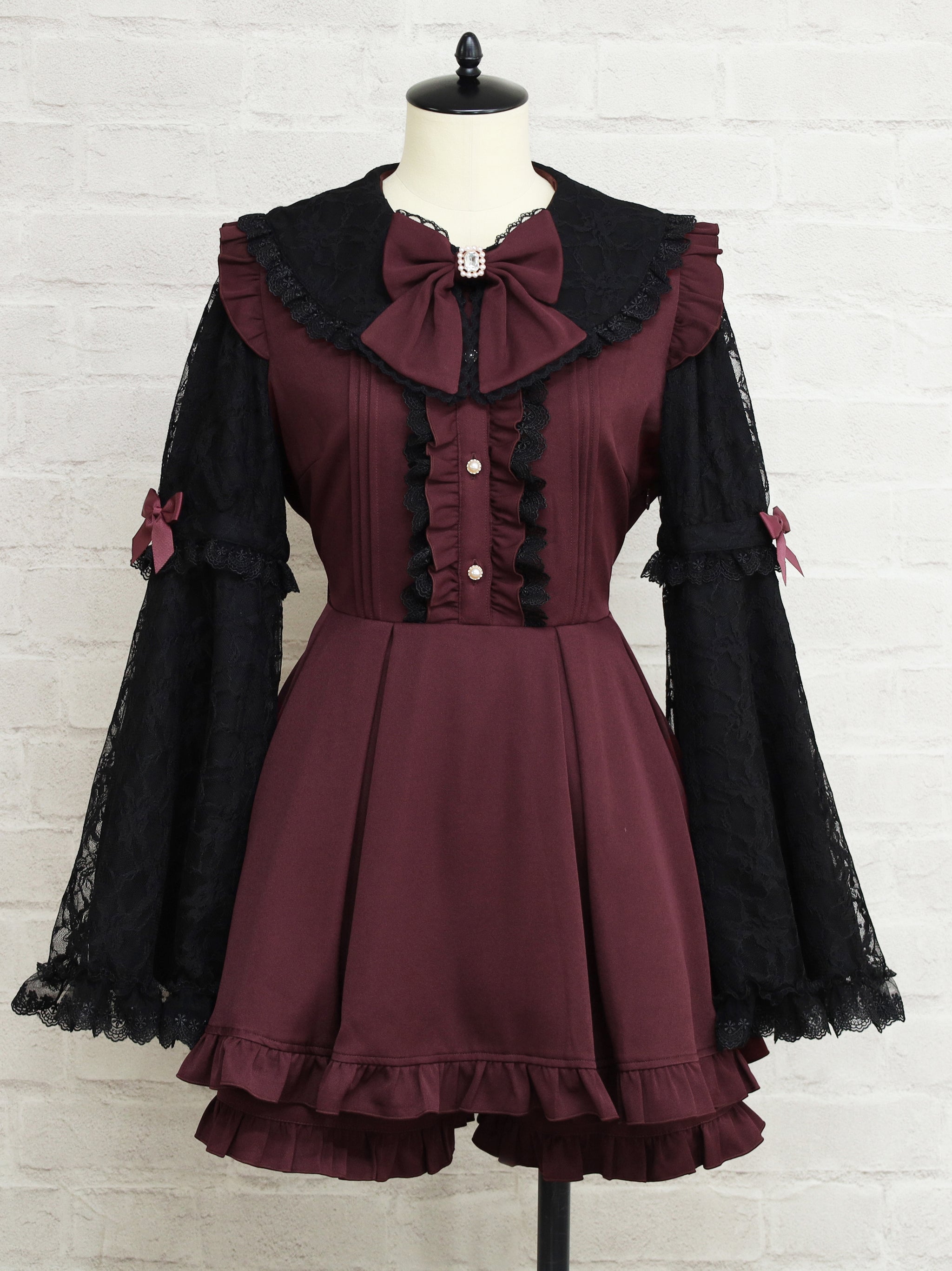 Princess Sleeves 袖2WAYセットアップ ボルドー（Bordeaux） FREE ｜Amavel（アマベル）公式サイト