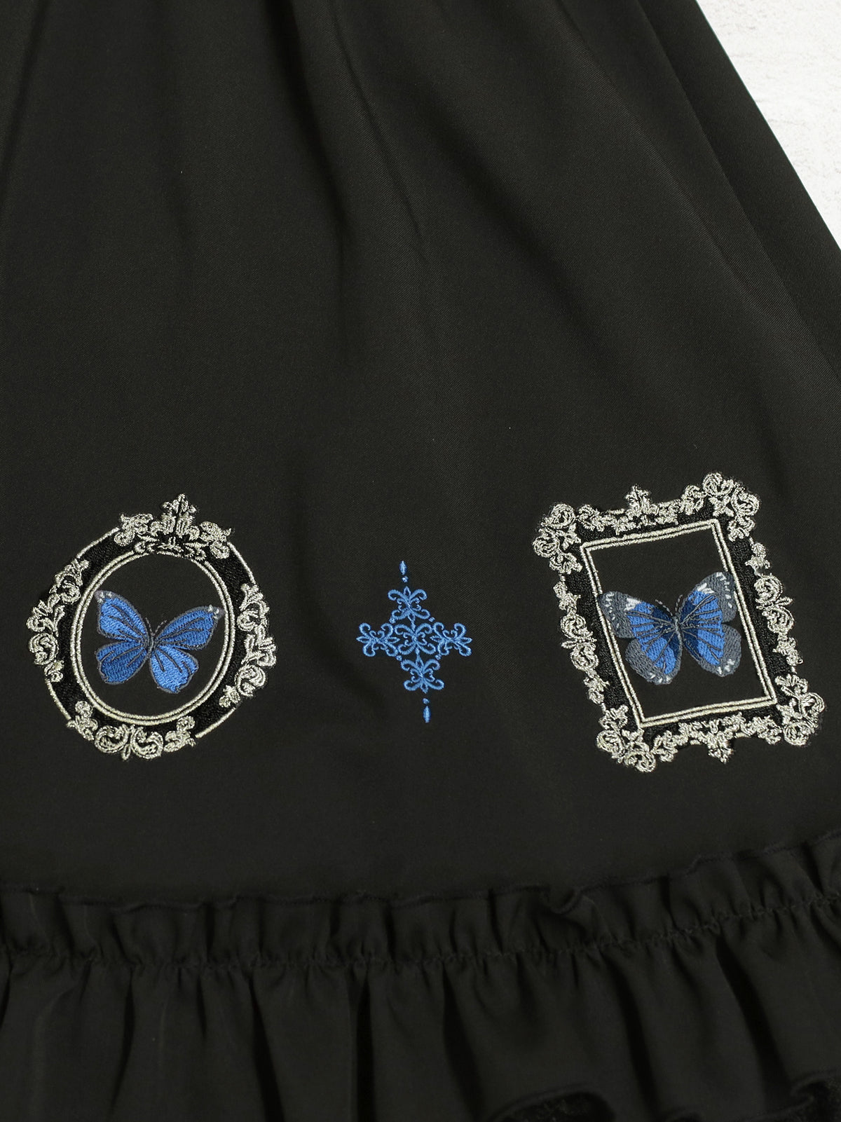 Phantom Butterfly フリルワンピース ｜Amavel（アマベル）公式サイト