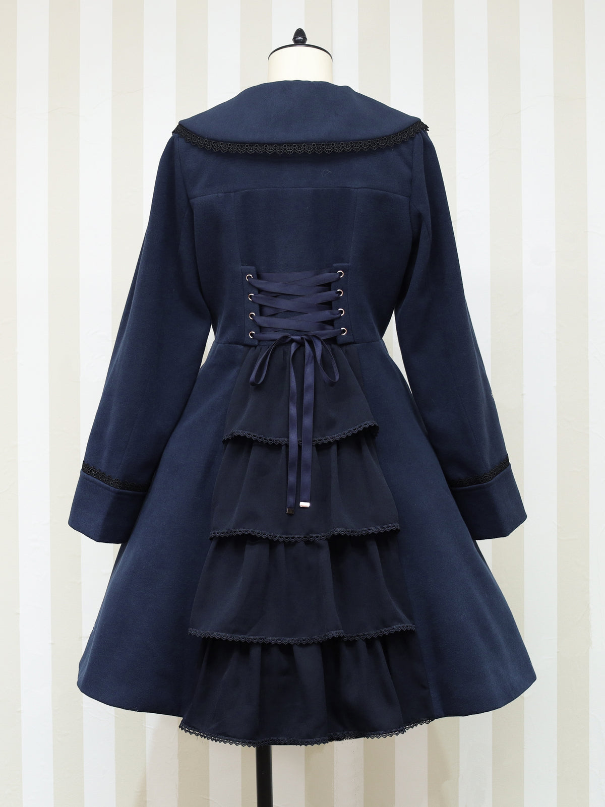 Antique Doll ケープロングコート ｜Amavel（アマベル）公式サイト