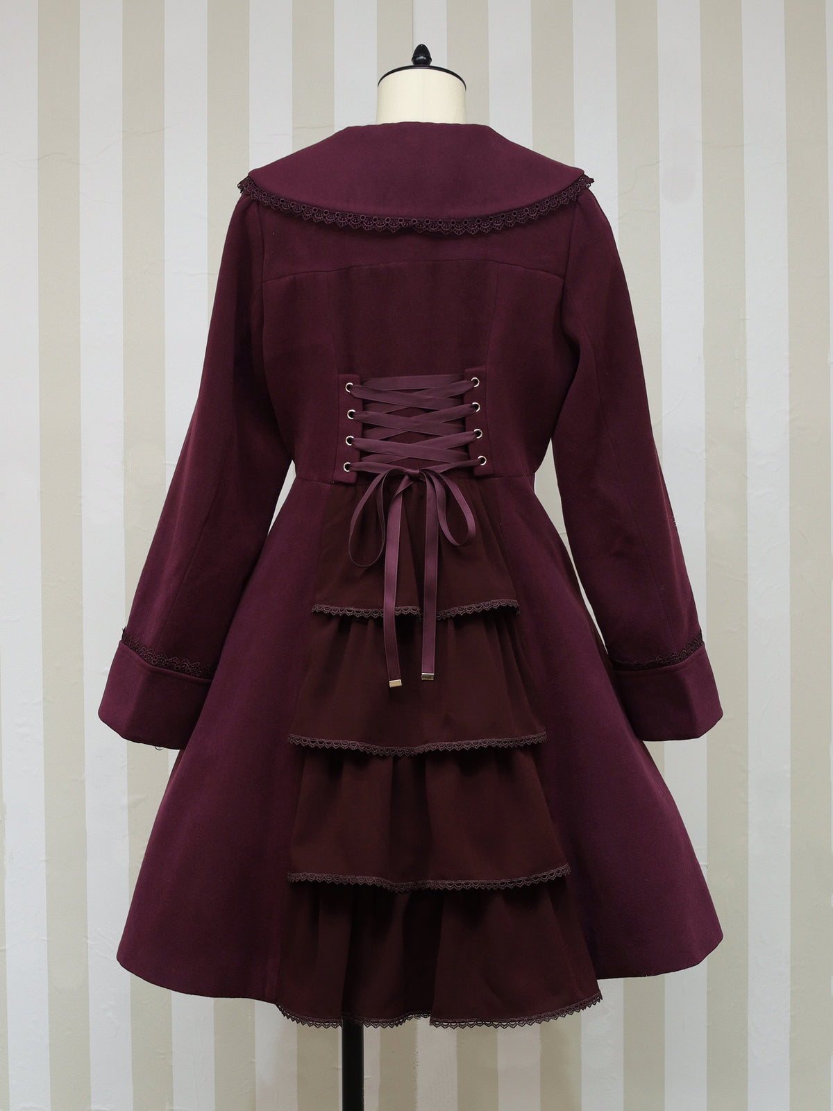 Antique Doll ケープロングコート ｜Amavel（アマベル）公式サイト