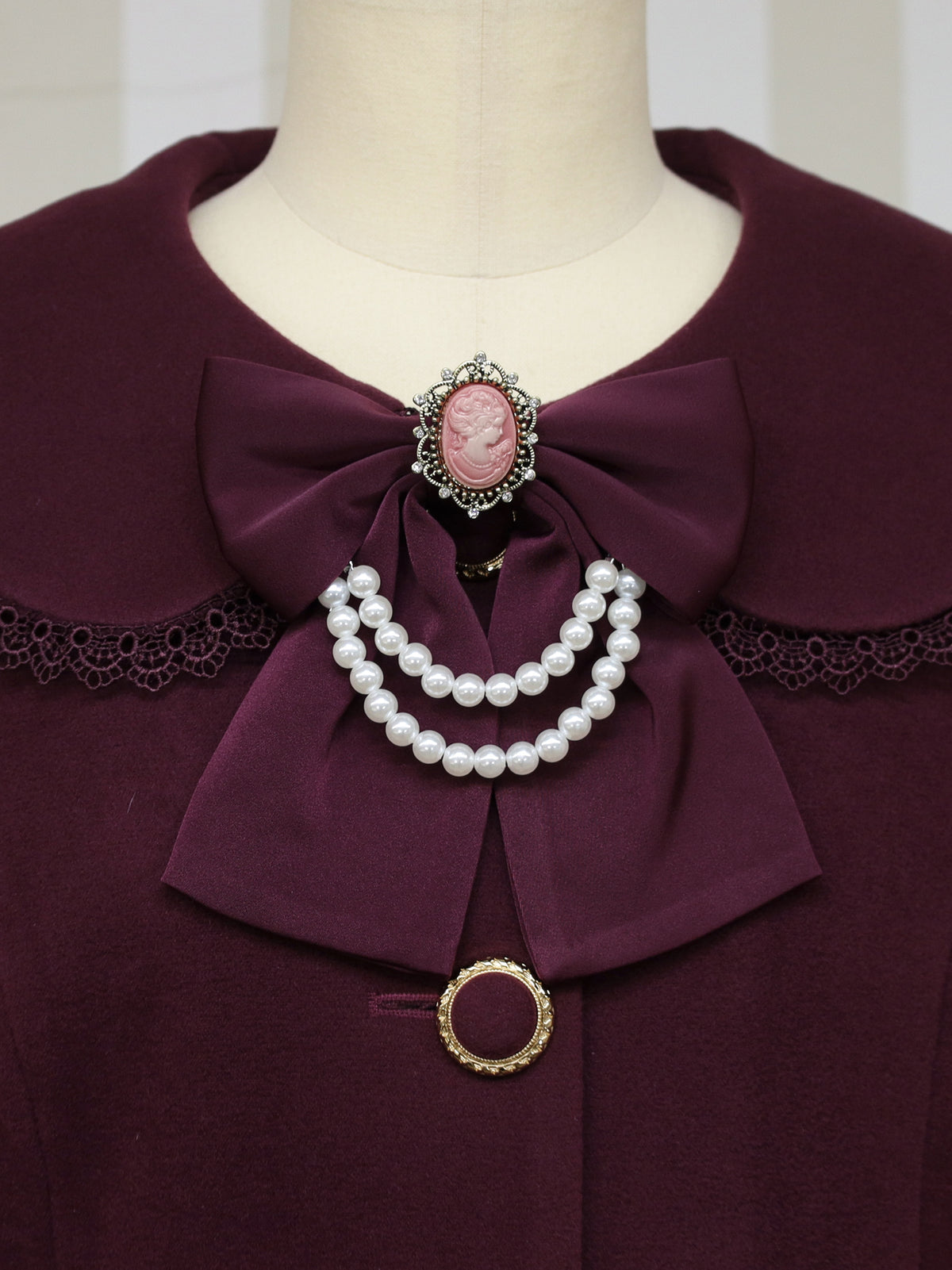 Antique Doll ケープロングコート ｜Amavel（アマベル）公式サイト