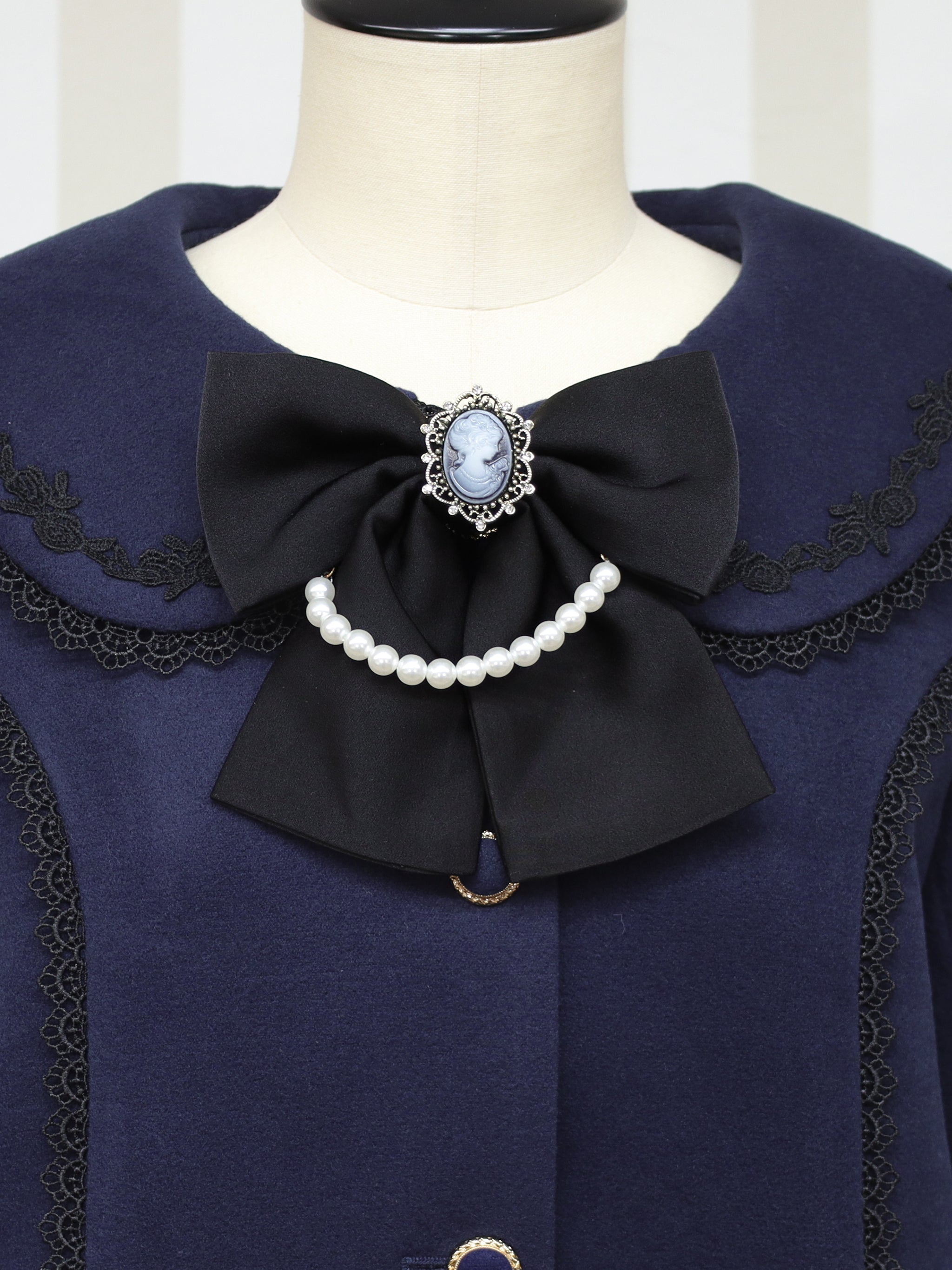 Antique Doll ケープショートコート – Amavel（アマベル）公式サイト