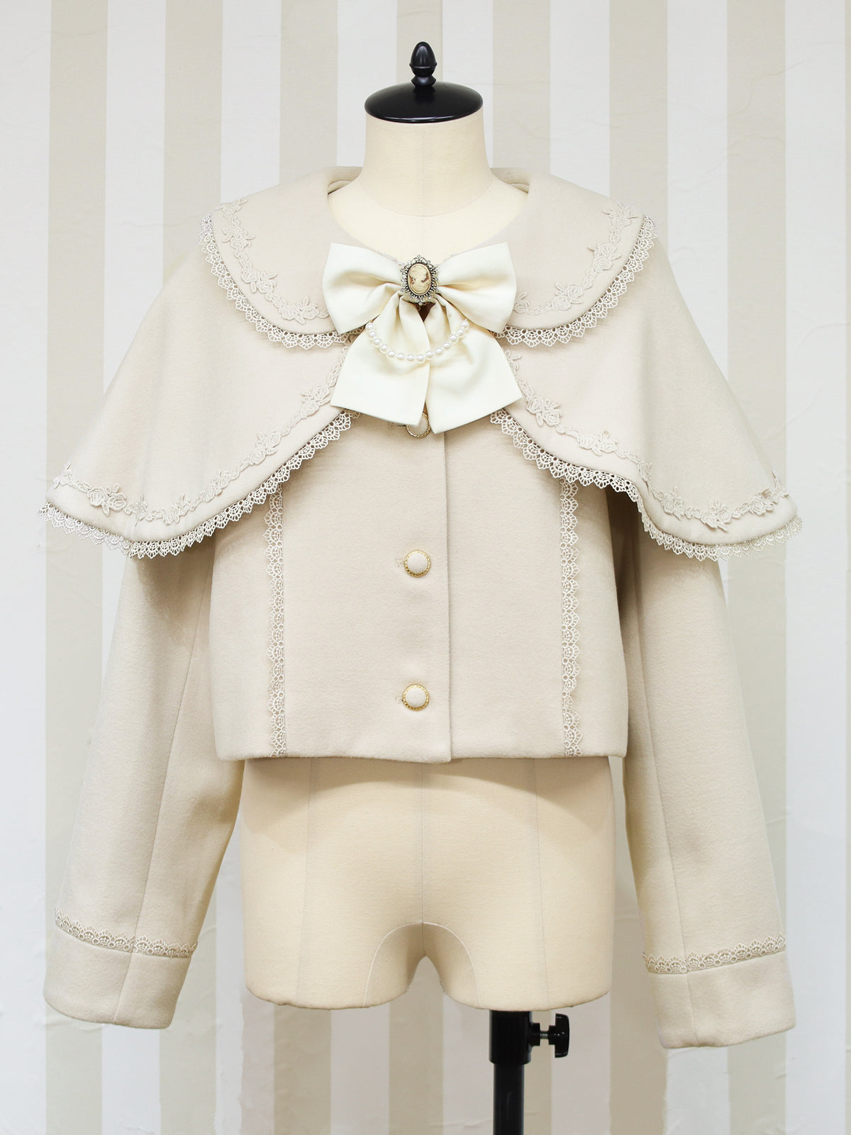 Antique Doll ケープショートコート