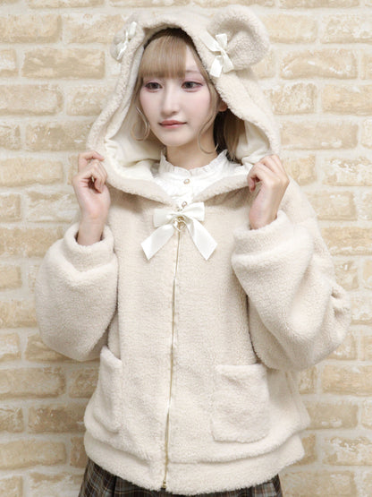 【2Buy10%除外】くまみみボアブルゾン ベージュ（Beige） FREE ｜Amavel（アマベル）公式サイト