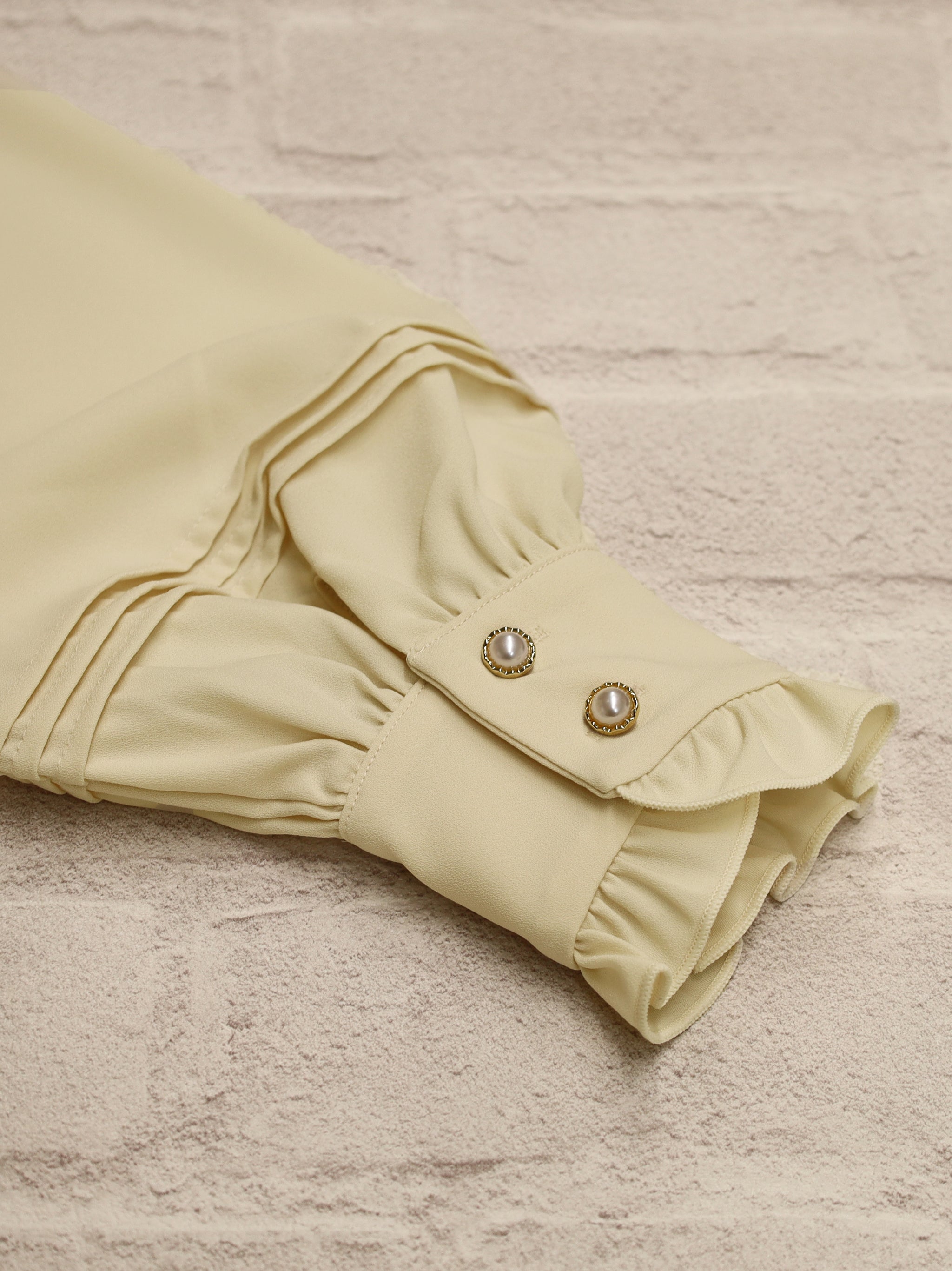 【選べるセットフェア対象】パールリボンブラウス ｜Amavel（アマベル）公式サイト