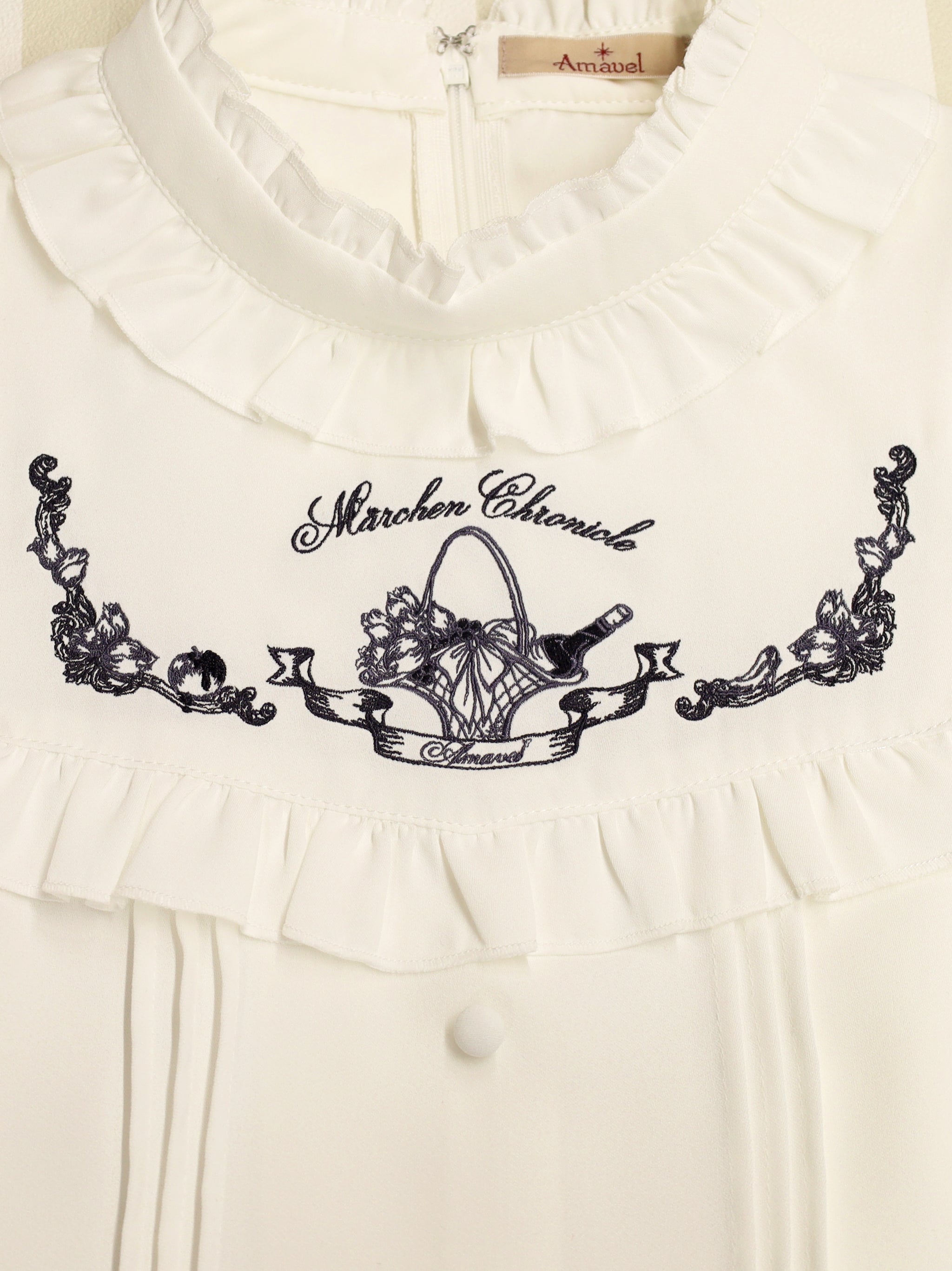 Romantic Märchen フリルブラウス ｜Amavel（アマベル）公式サイト