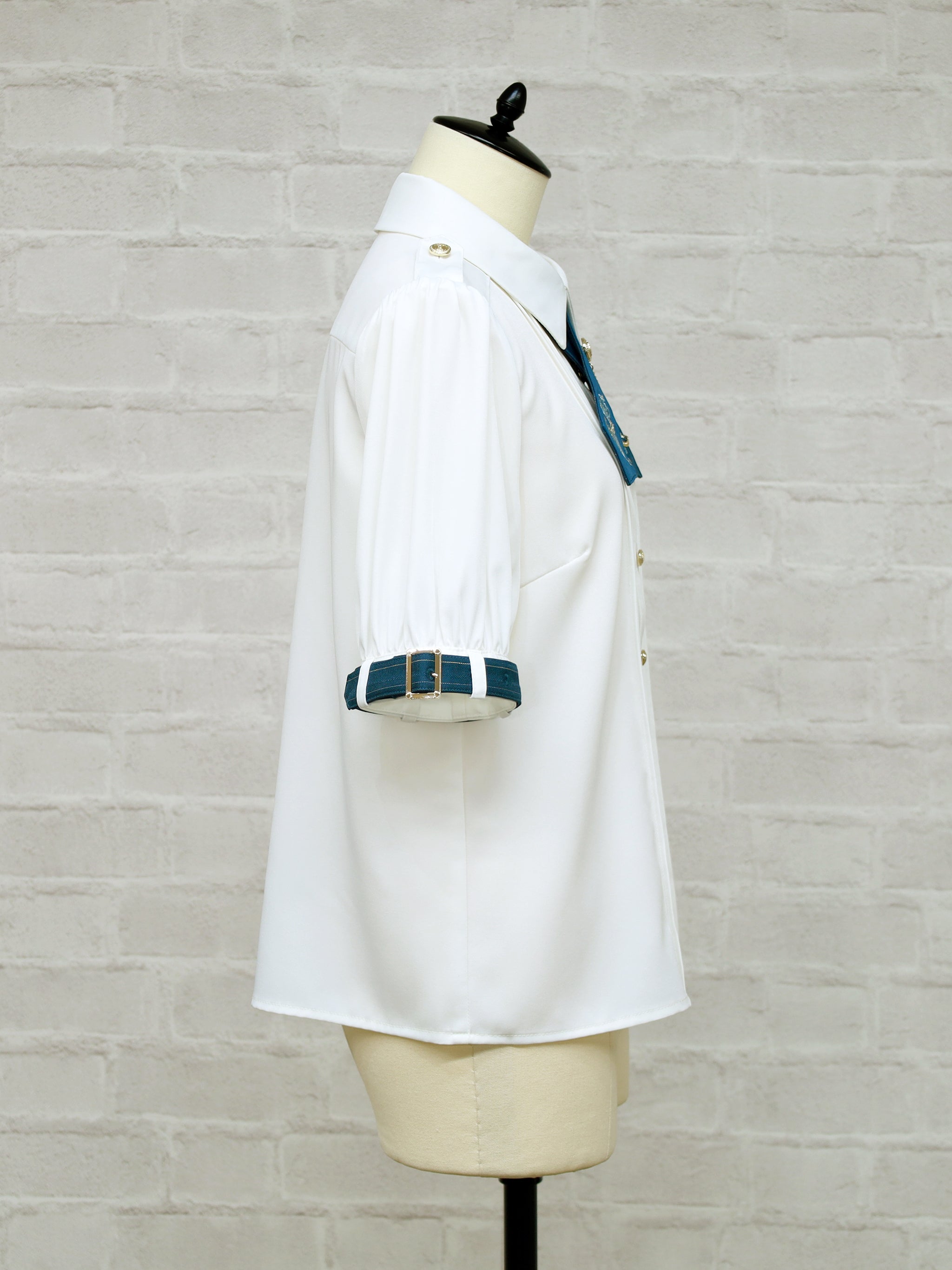 Royal Emblem クロスタイブラウス ｜Amavel（アマベル）公式サイト