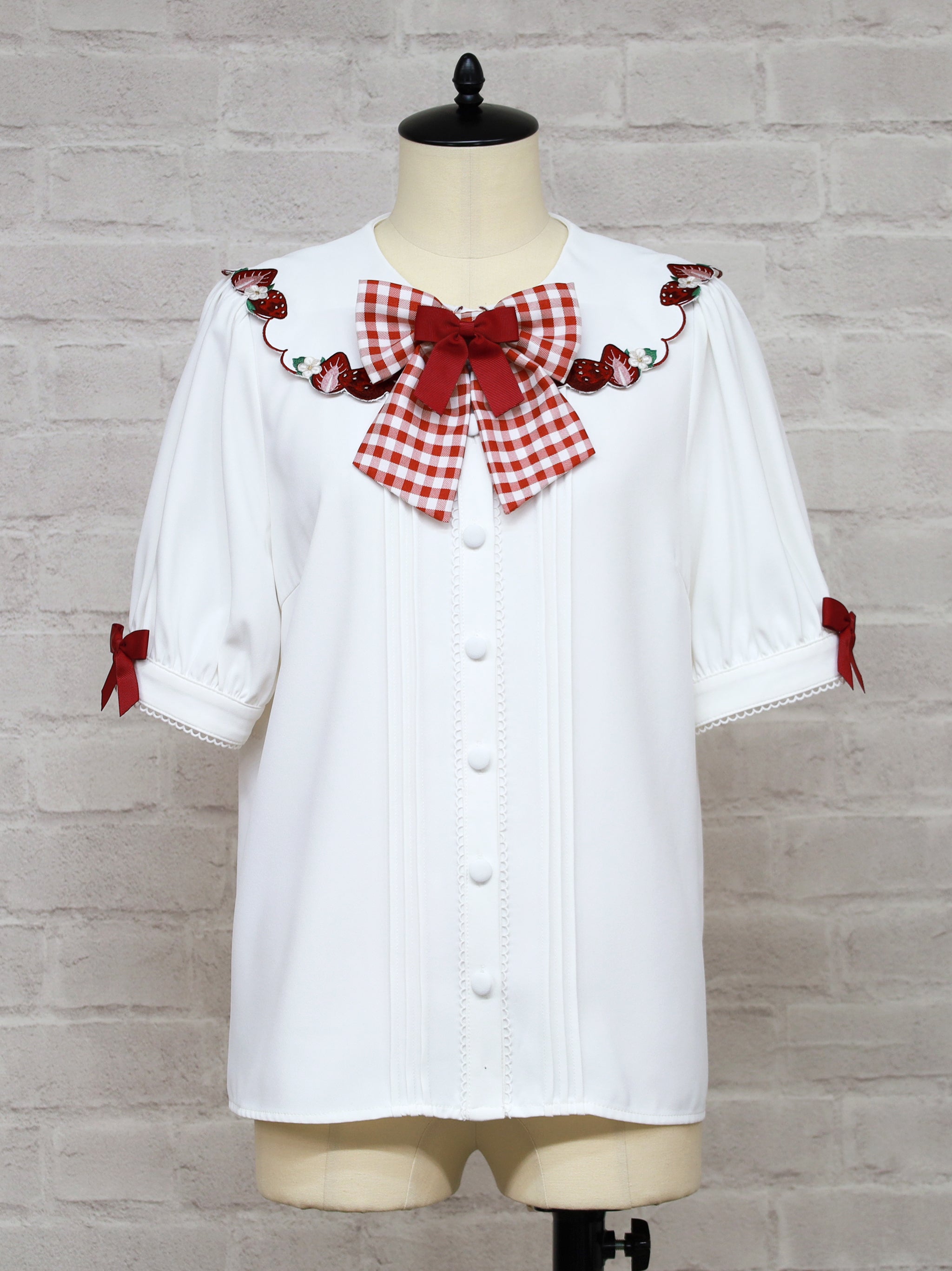 Berry Pâtisserie ブラウス レッド（Red） FREE ｜Amavel（アマベル）公式サイト