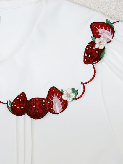 Berry Pâtisserie ブラウス ｜Amavel（アマベル）公式サイト