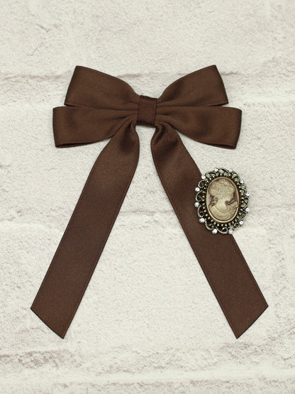 Classical Doll カメオリボンブラウス ｜Amavel（アマベル）公式サイト