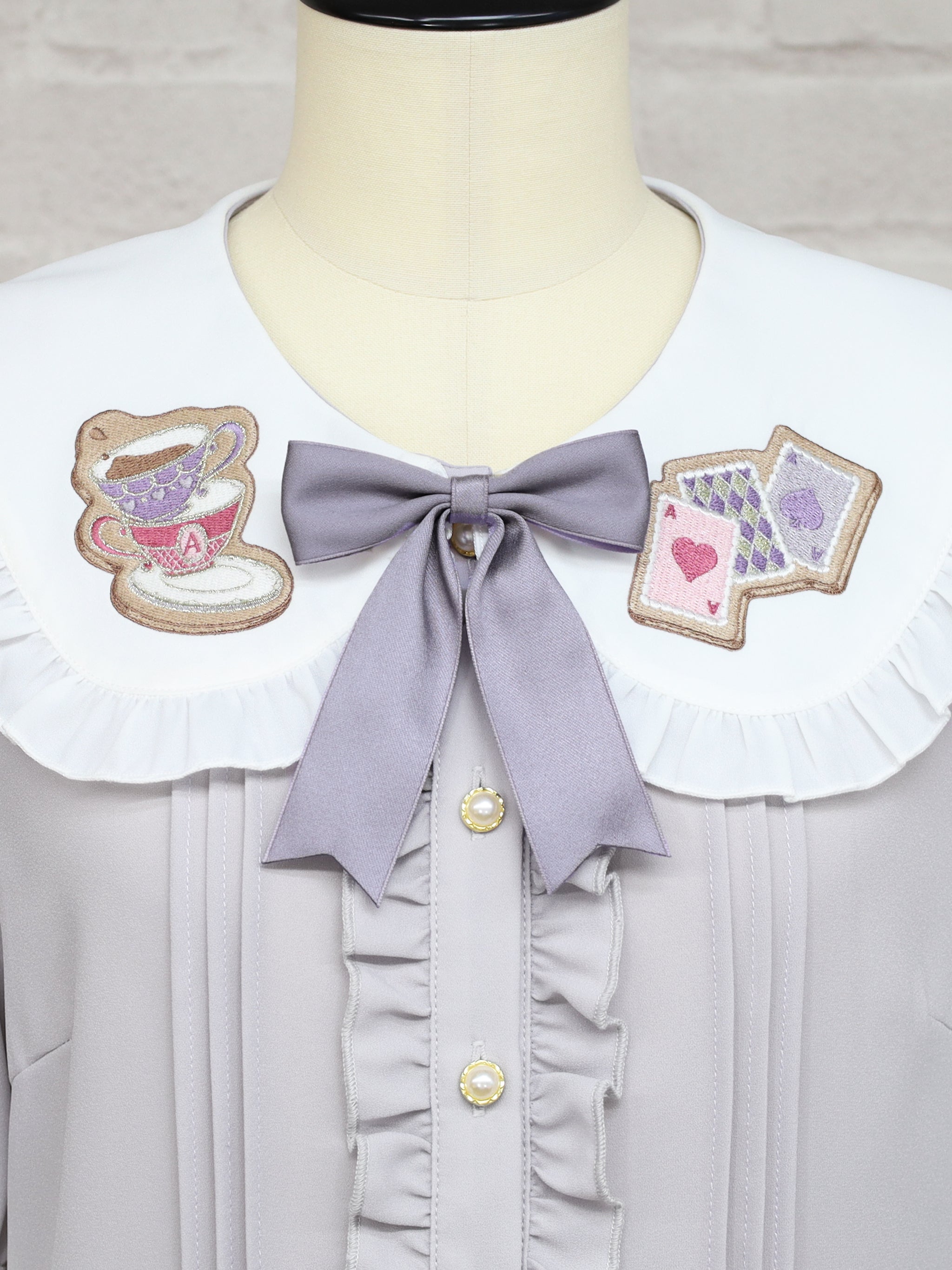 【メンバーズセール対象】Märchen TeaParty ブラウス ｜Amavel（アマベル）公式サイト
