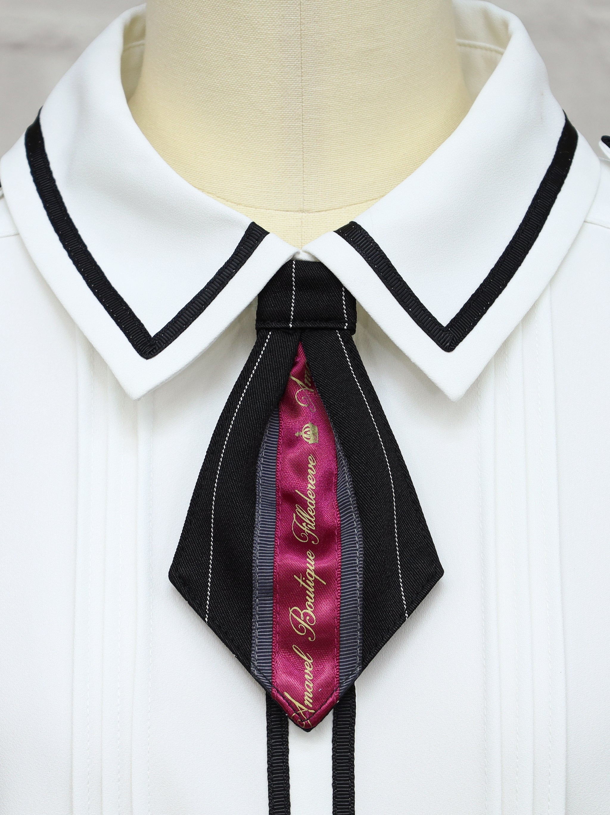 Message Ribbon ネクタイブラウス ｜Amavel（アマベル）公式サイト