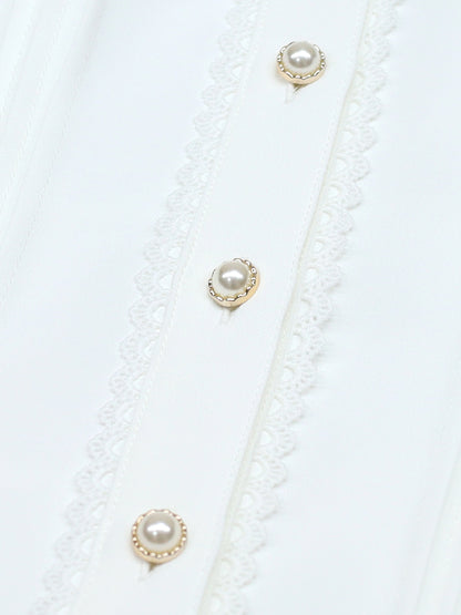 Classical Doll レース襟ブラウス ｜Amavel（アマベル）公式サイト