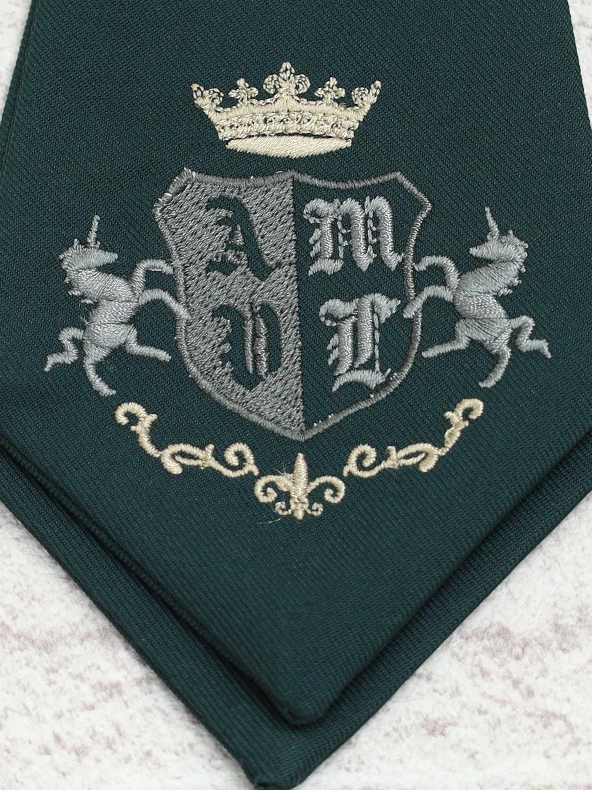 Royal Emblem クロスタイブラウス – Amavel（アマベル）公式サイト