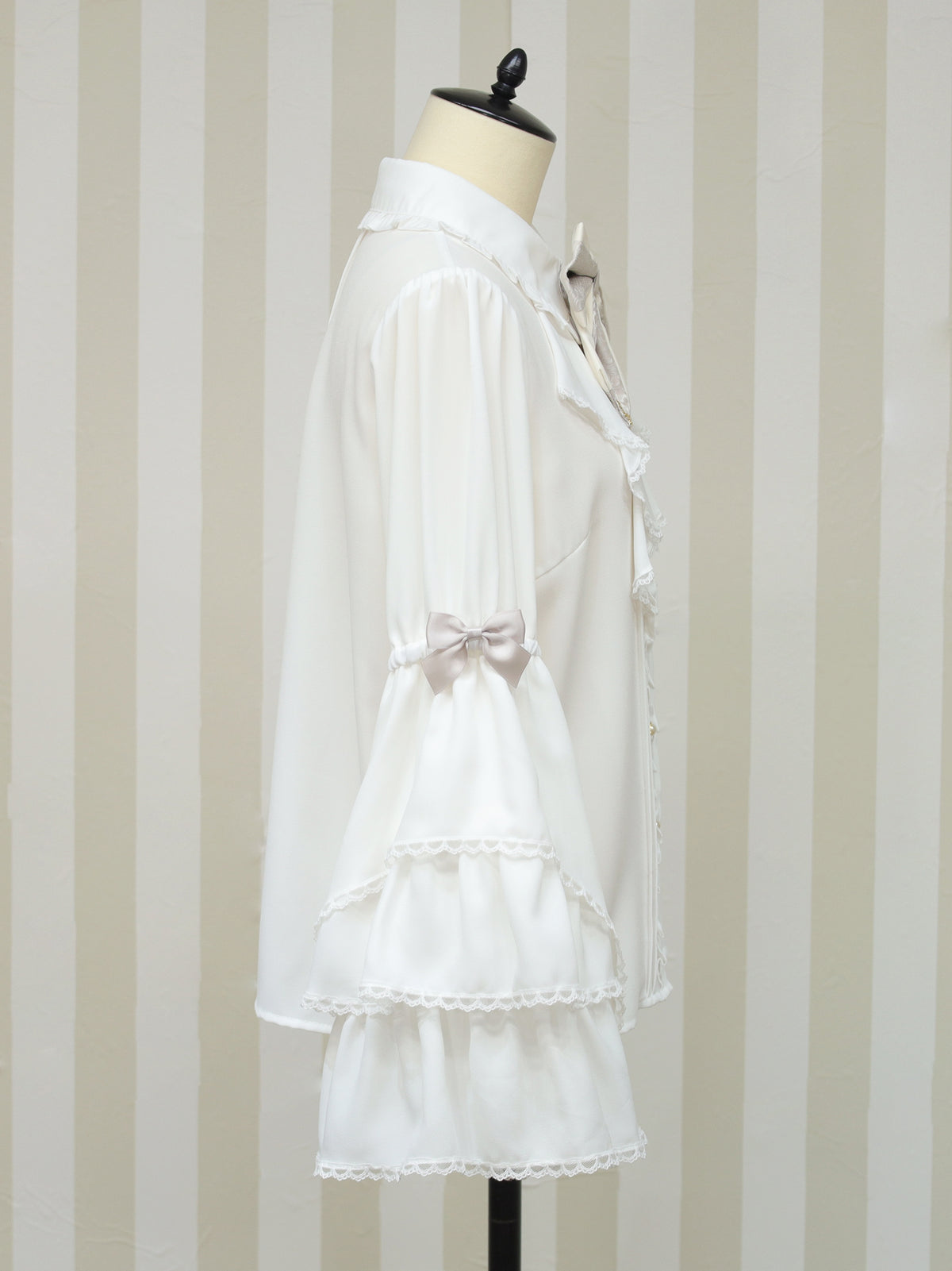 Château Minette 姫袖ブラウス ｜Amavel（アマベル）公式サイト