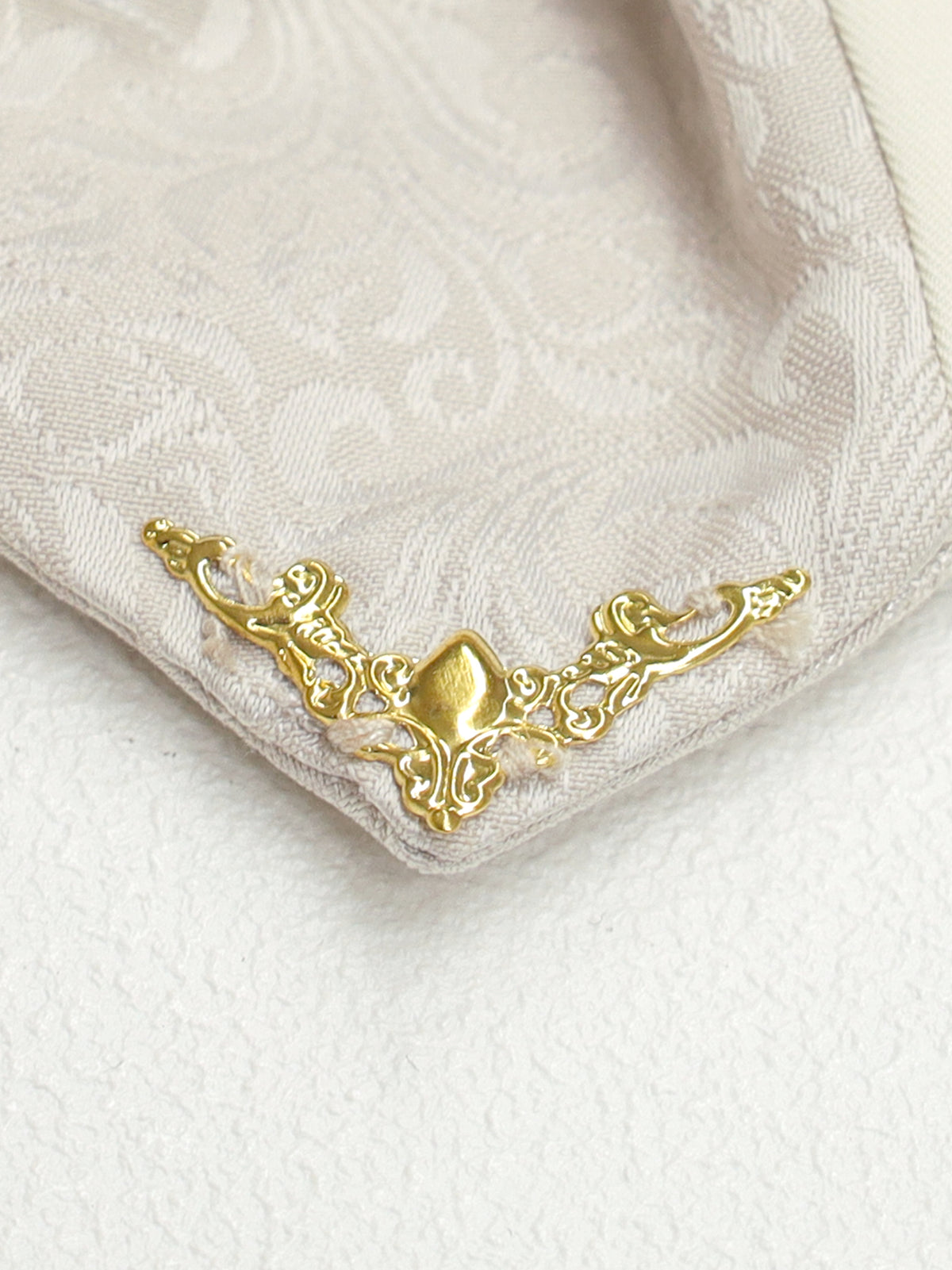 Château Minette 姫袖ブラウス ｜Amavel（アマベル）公式サイト
