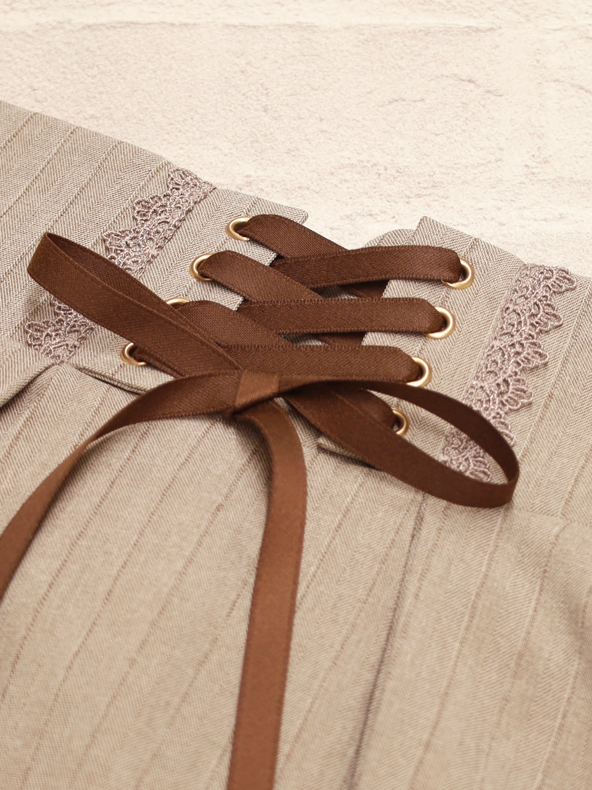 Classical Doll ミドル丈スカート – Amavel（アマベル）公式サイト