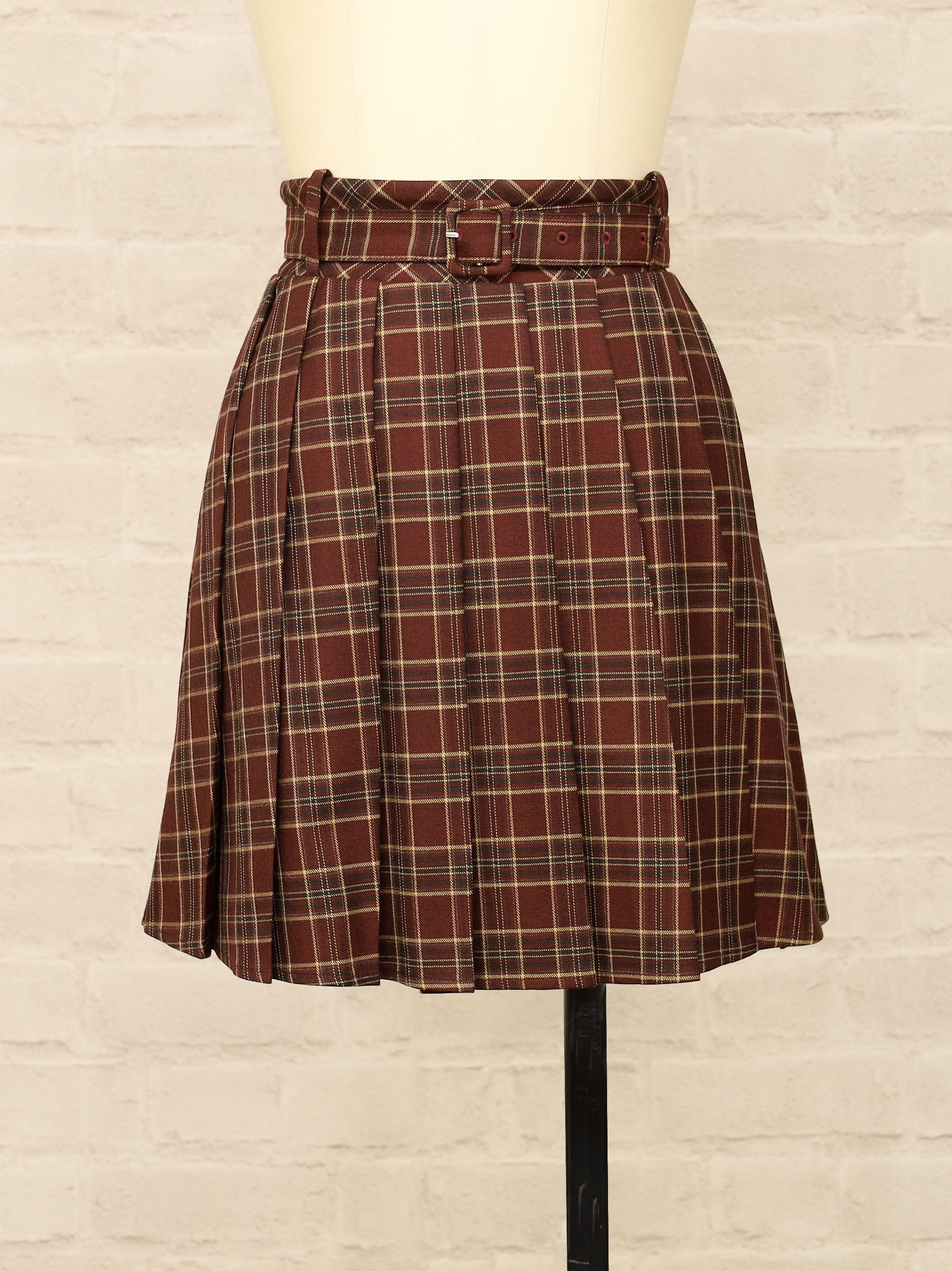 Academic Girly プリーツスカート – Amavel（アマベル）公式サイト