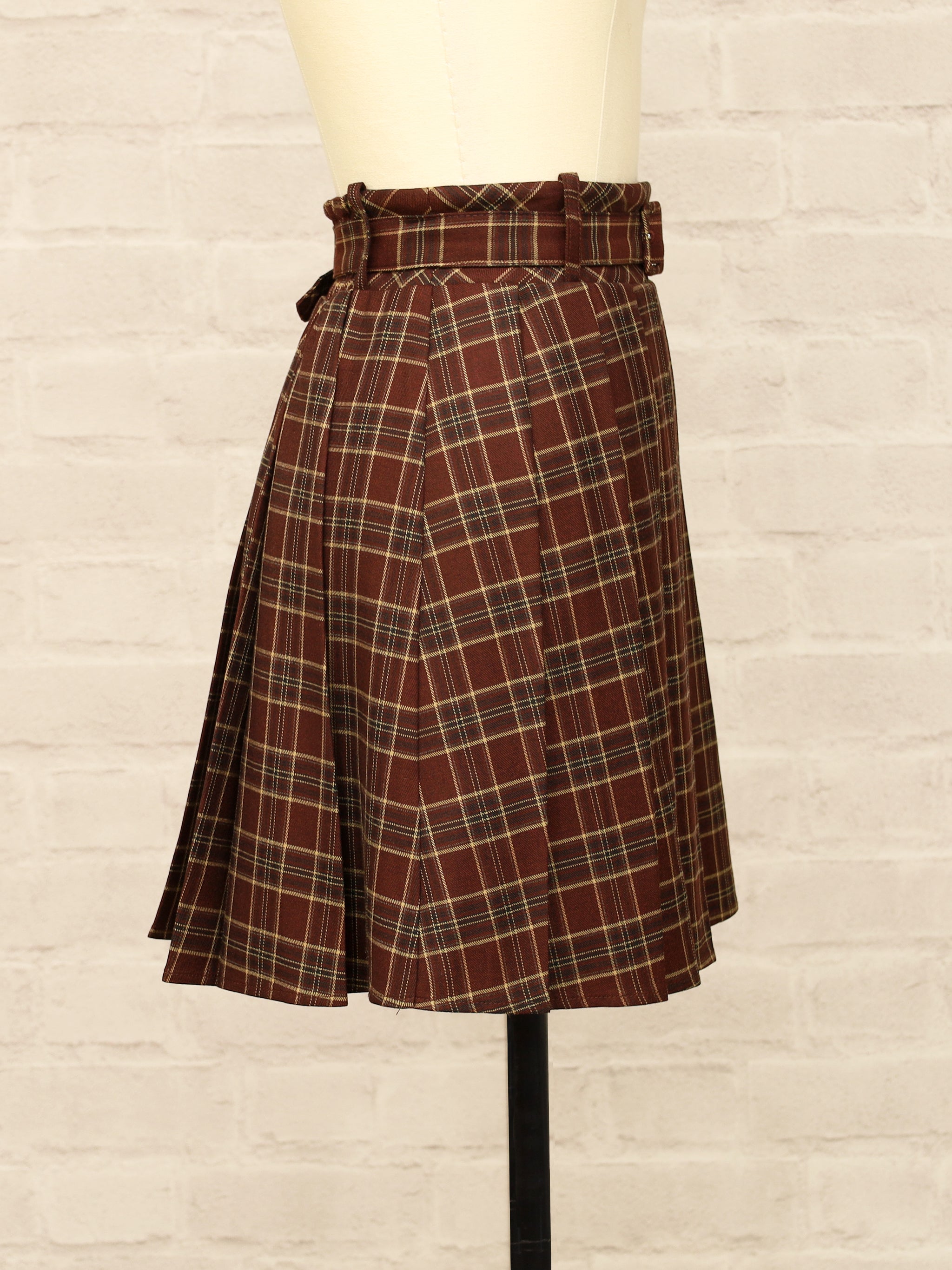 Academic Girly プリーツスカート ｜Amavel（アマベル）公式サイト