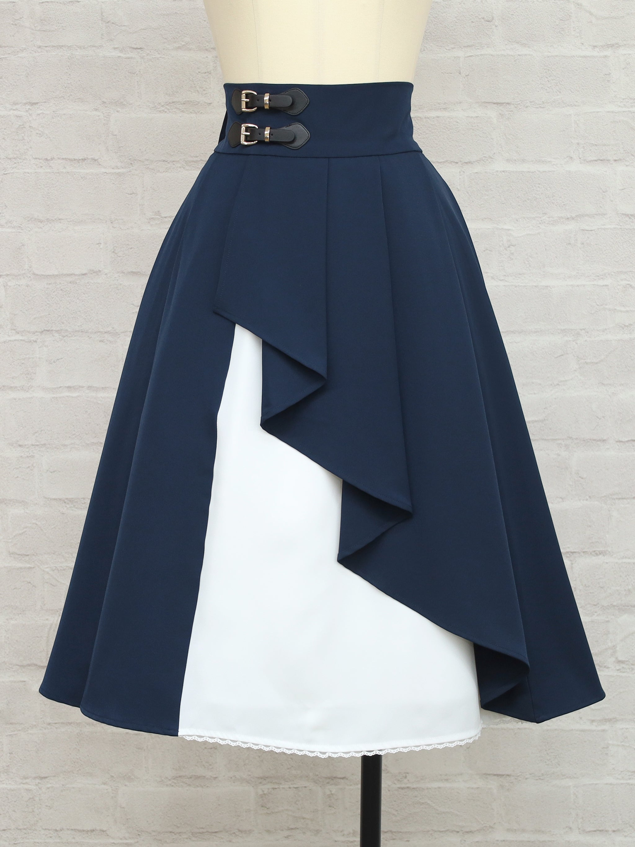 Classical Fleur アシメスカート ネイビー（Navy） FREE ｜Amavel（アマベル）公式サイト
