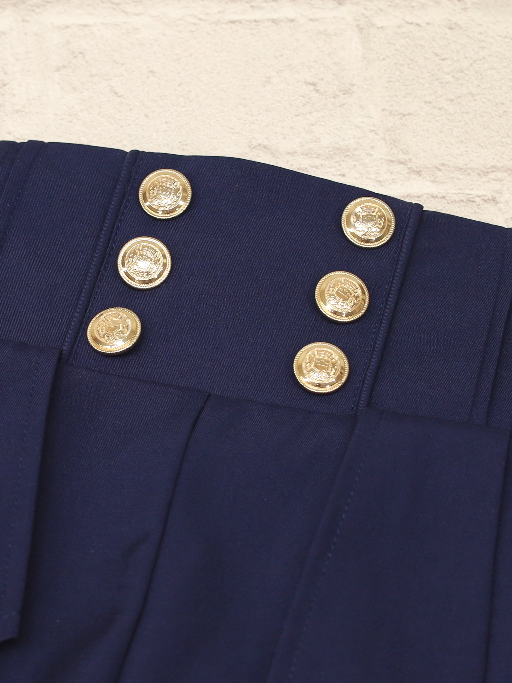 Amavel アマベル Stately Emblem パンツ ネイビー Stately Emblem ショートパンツ – Amavel（アマベル）公式サイト
