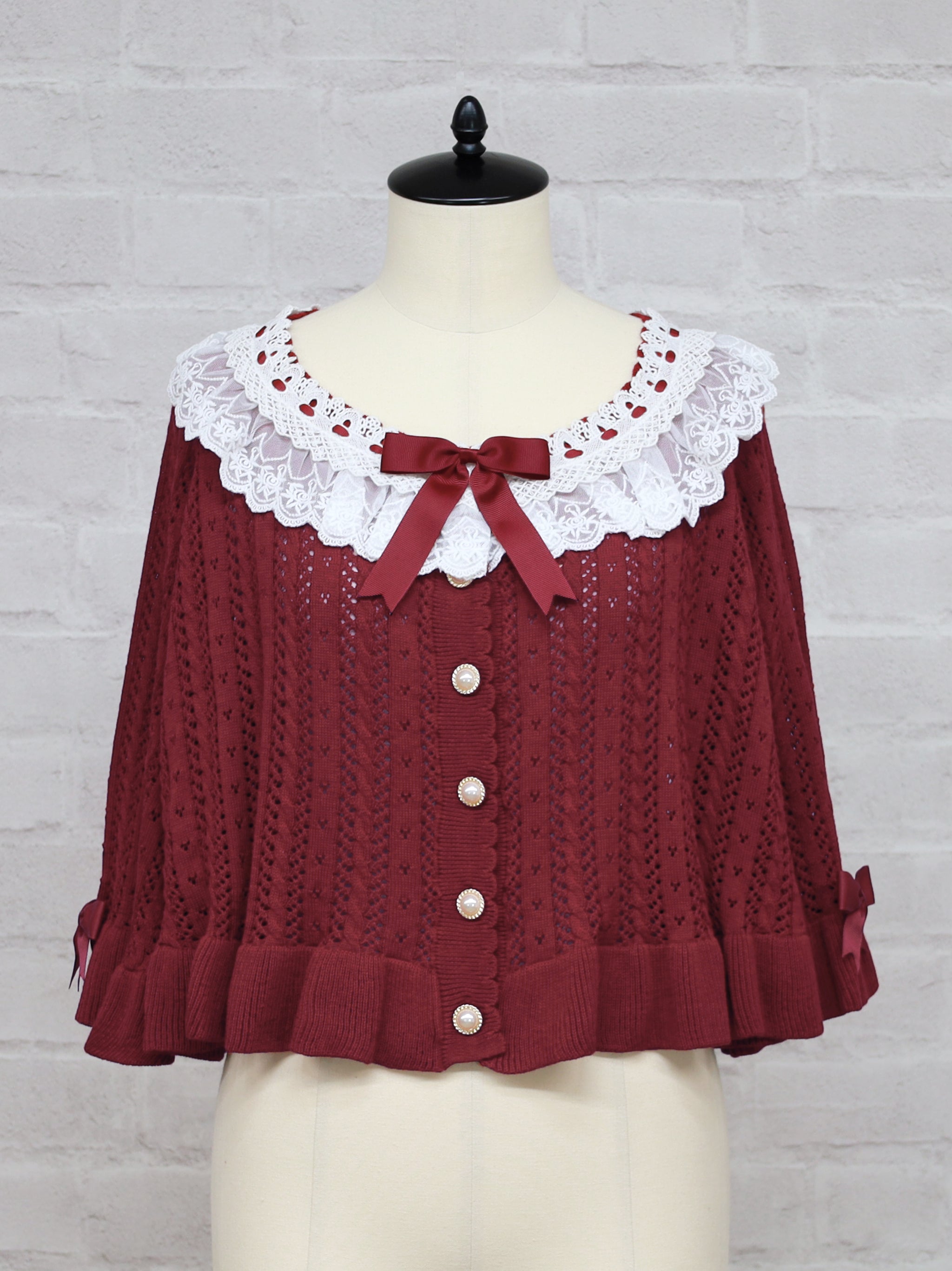 ロマンティックレースすかし編みショート丈ニットポンチョ ボルドー（Bordeaux） FREE ｜Amavel（アマベル）公式サイト