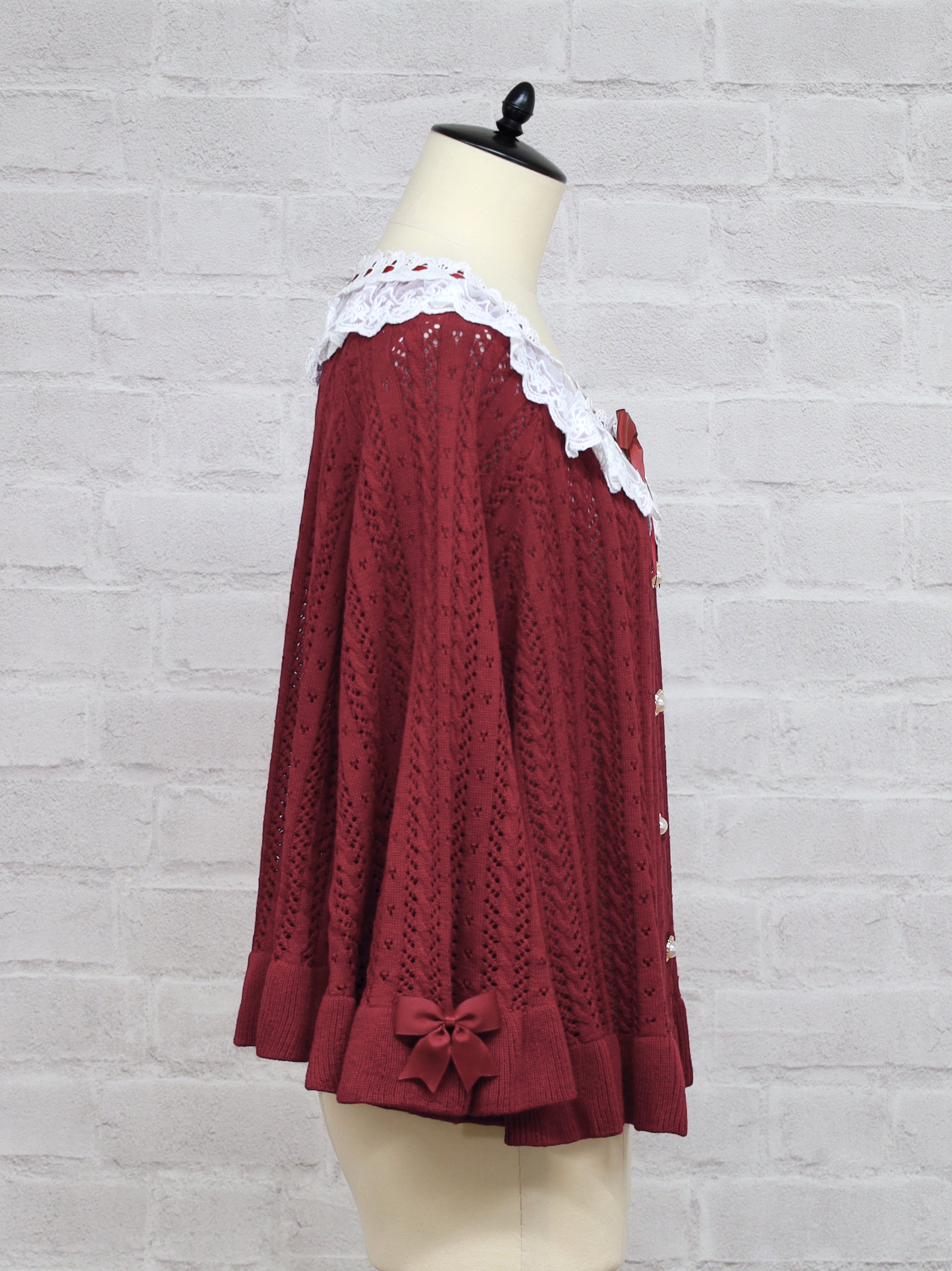 ロマンティックレースすかし編みニットポンチョ ｜Amavel（アマベル）公式サイト