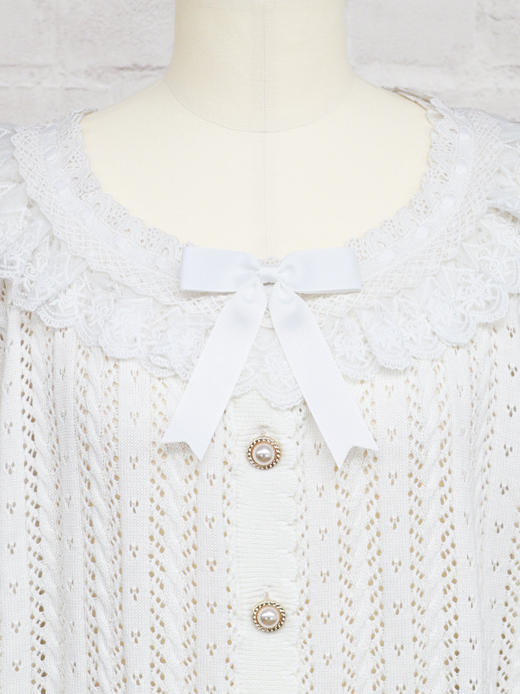 ロマンティックレースすかし編みニットポンチョ ｜Amavel（アマベル）公式サイト