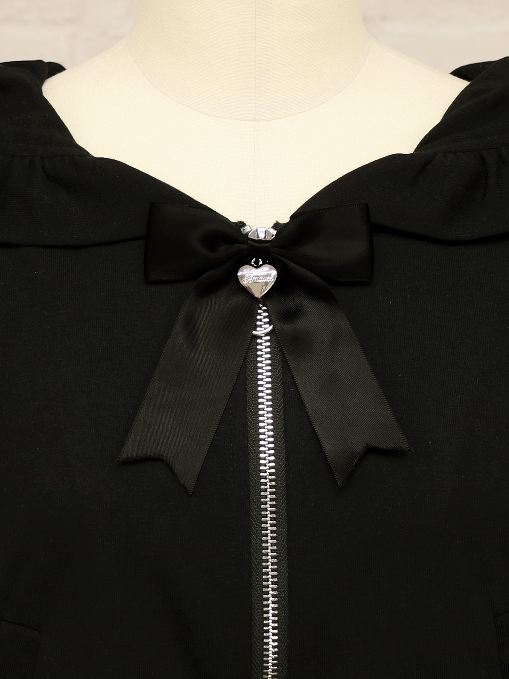 フリルUVカットパーカー ｜Amavel（アマベル）公式サイト