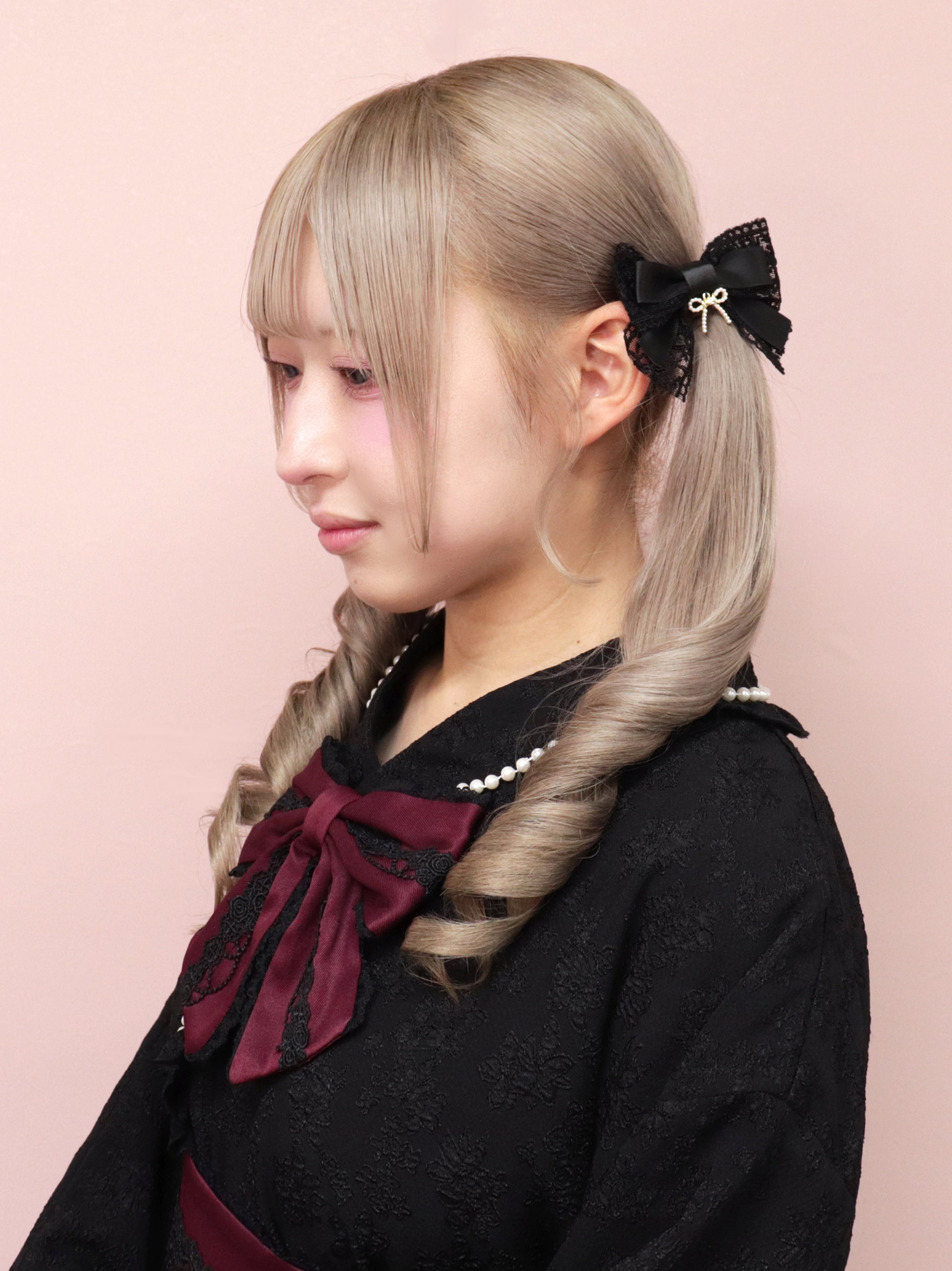 【メンバーズセール対象】リボンチャーム付レースダブルリボンクリップ ブラック（Black） FREE ｜Amavel（アマベル）公式サイト