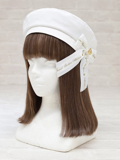 ロゴリボンブローチ付ベレー帽 アイボリー（Ivory） FREE ｜Amavel（アマベル）公式サイト