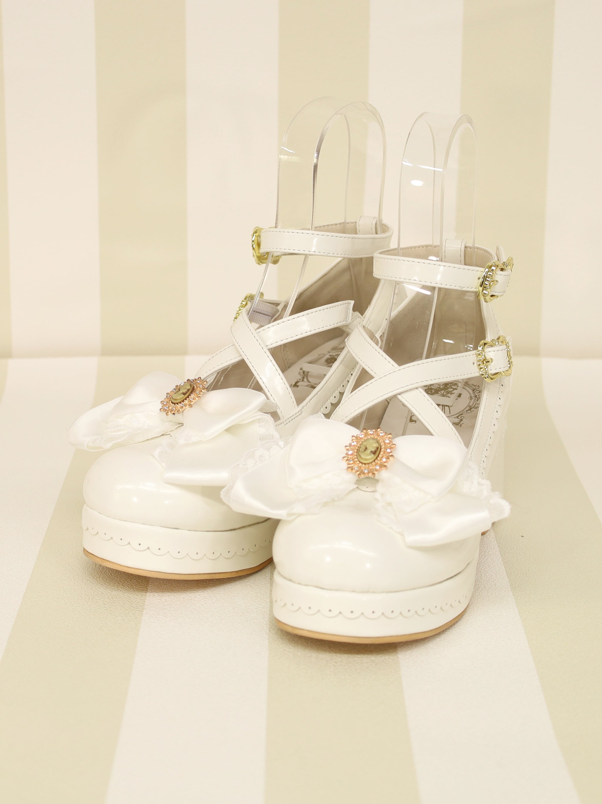 Romantic Märchen クロスパンプス ｜Amavel（アマベル）公式サイト