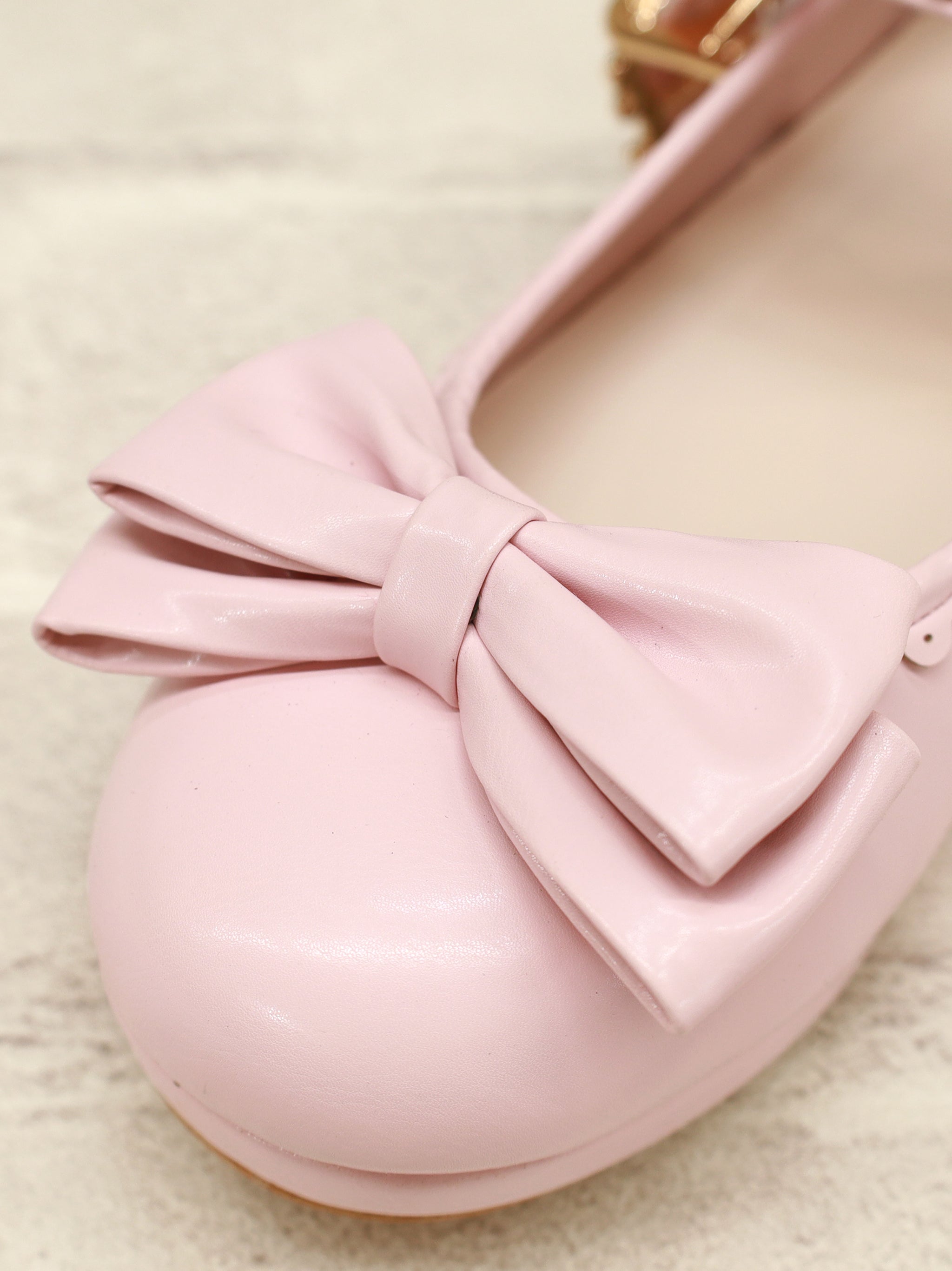 リボン付スカラップパンプス ｜Amavel（アマベル）公式サイト