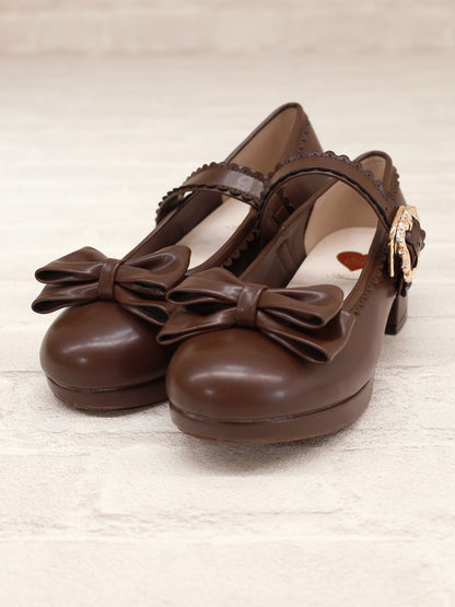 リボン付スカラップパンプス ブラウン（Brown） ｜Amavel（アマベル）公式サイト