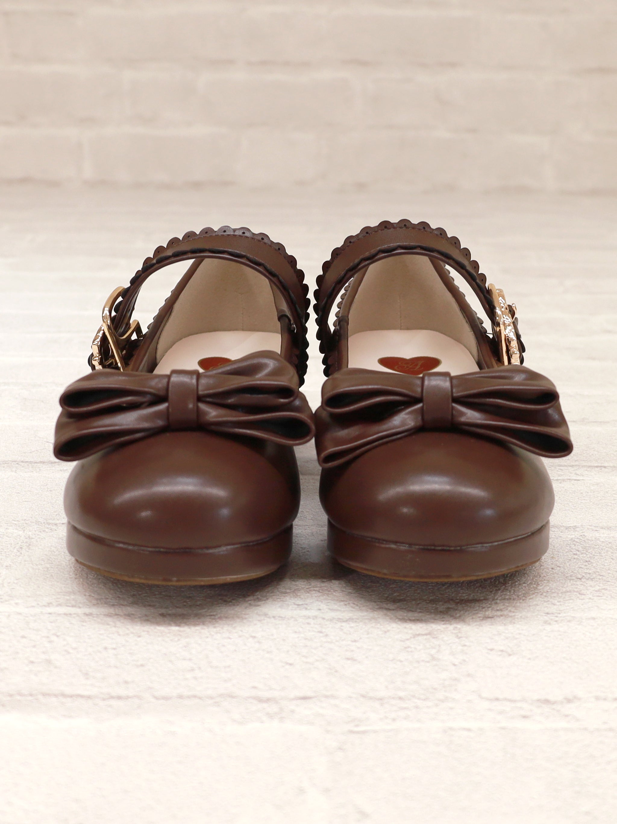 リボン付スカラップパンプス ｜Amavel（アマベル）公式サイト