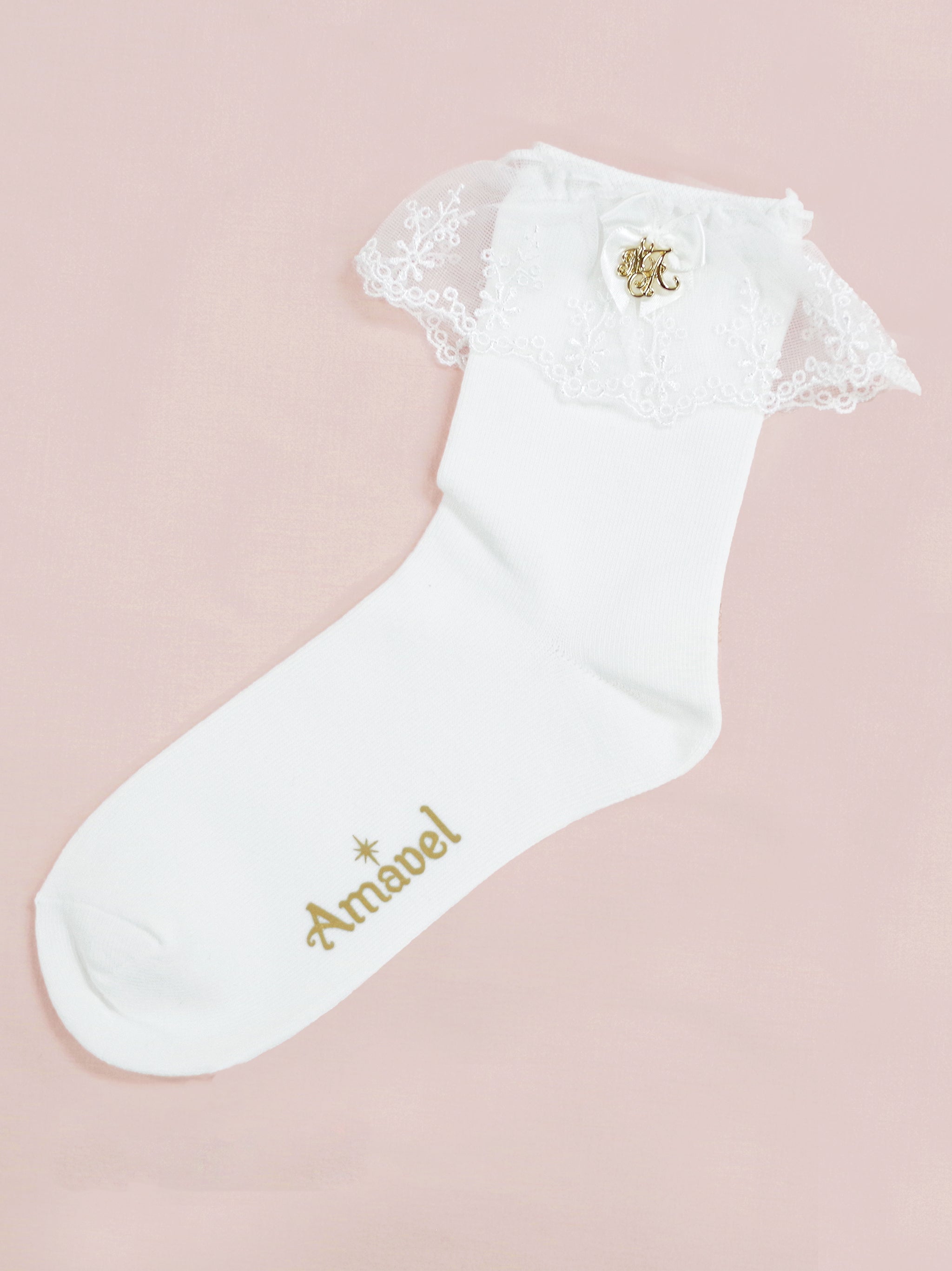 モノグラムチャーム付レースクルーソックス オフホワイト（Off White） FREE ｜Amavel（アマベル）公式サイト