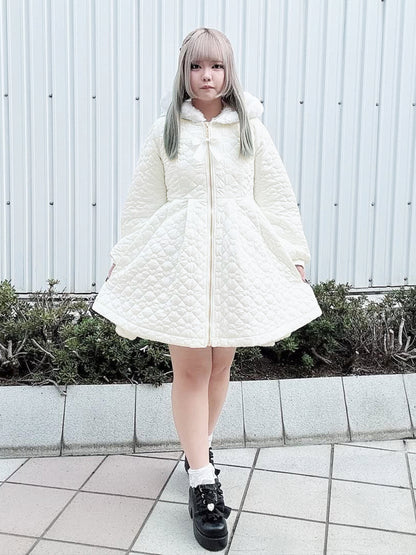 ハートキルティングアウター アイボリー（Ivory） FREE ｜Amavel（アマベル）公式サイト